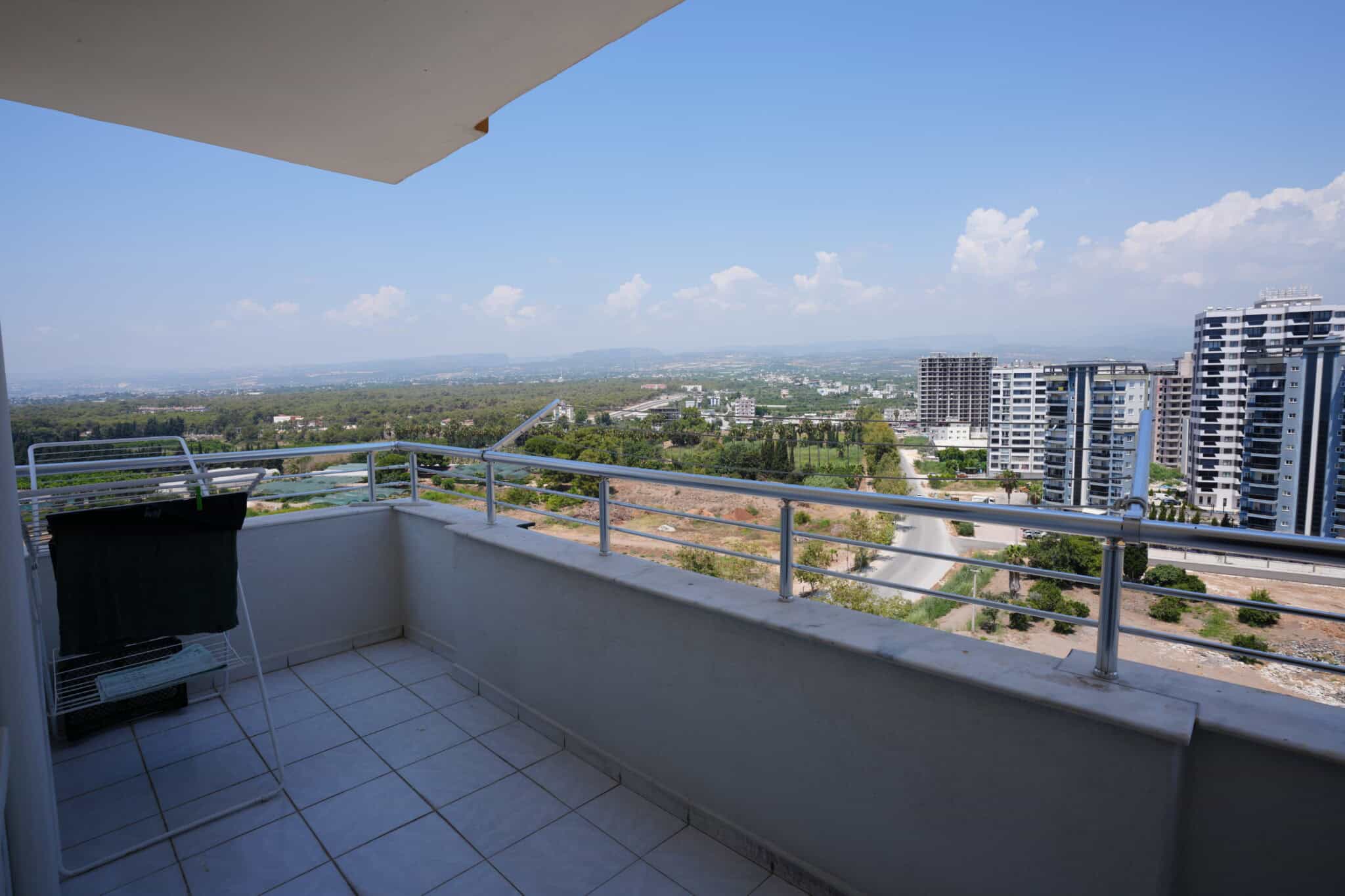 MERSİN ERDEMLİ ARPAÇBAHŞİŞ DENİZ MANZARALI GÜMÜŞDERE SİTESİ SATILIK DAİRE