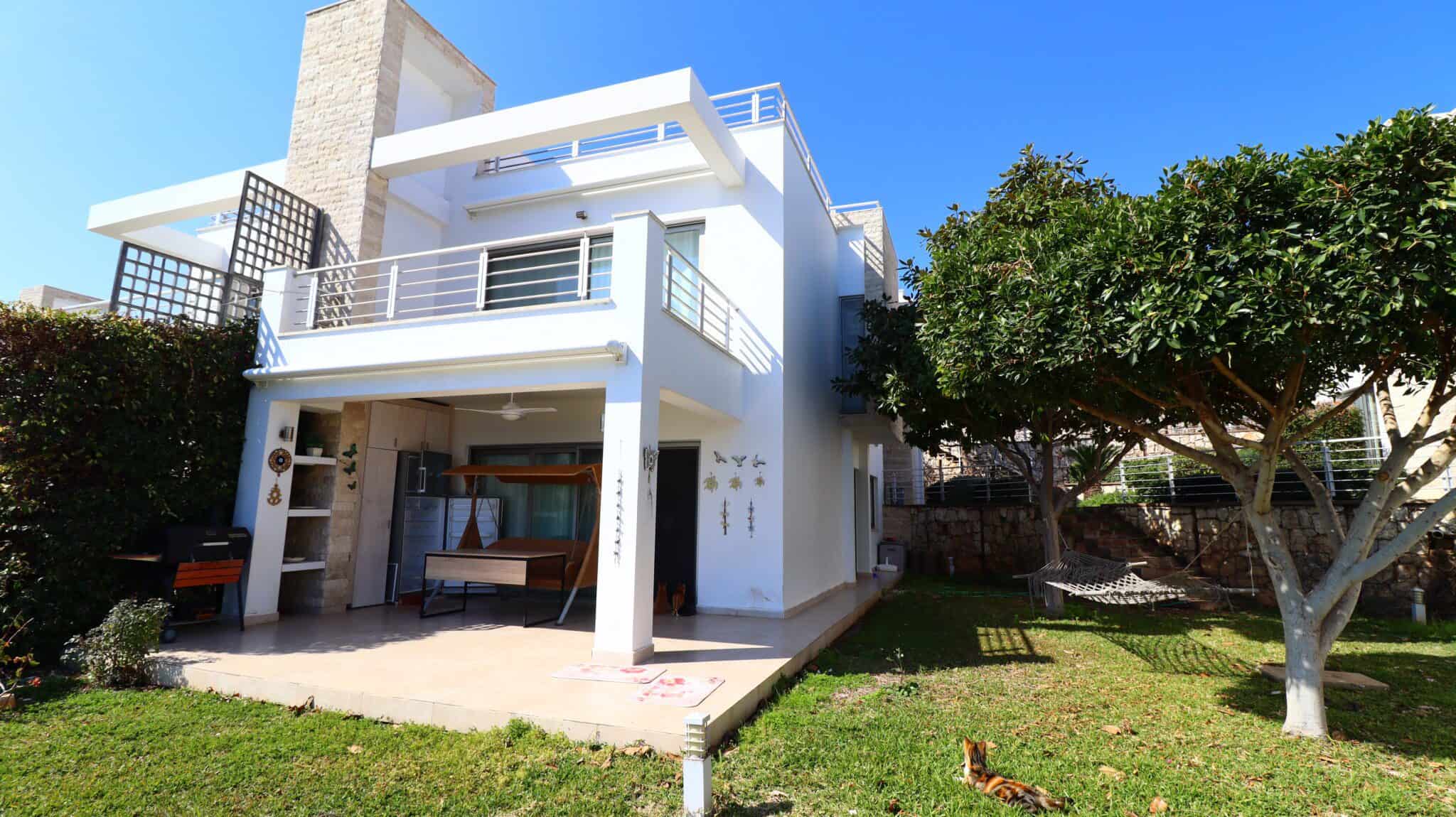 Mersin Erdemli Narlıkuyu Osiris Village Kiralık  4+1 Ön Villa