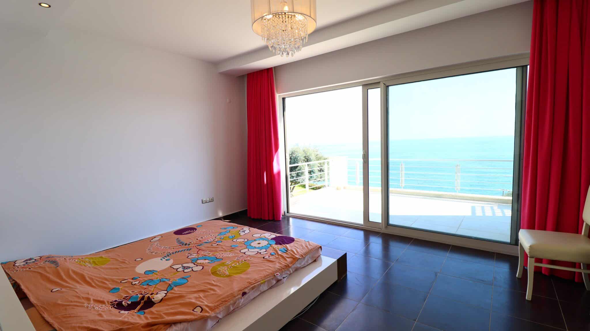 Mersin Erdemli Narlıkuyu Osiris Village Kiralık  4+1 Ön Villa