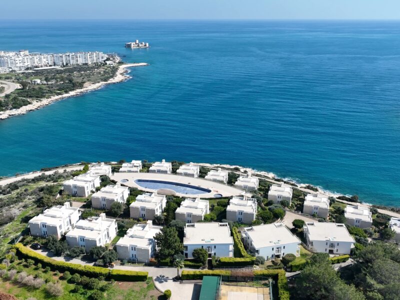 Mersin Erdemli Narlıkuyu Osiris Village Kiralık  4+1 Ön Villa