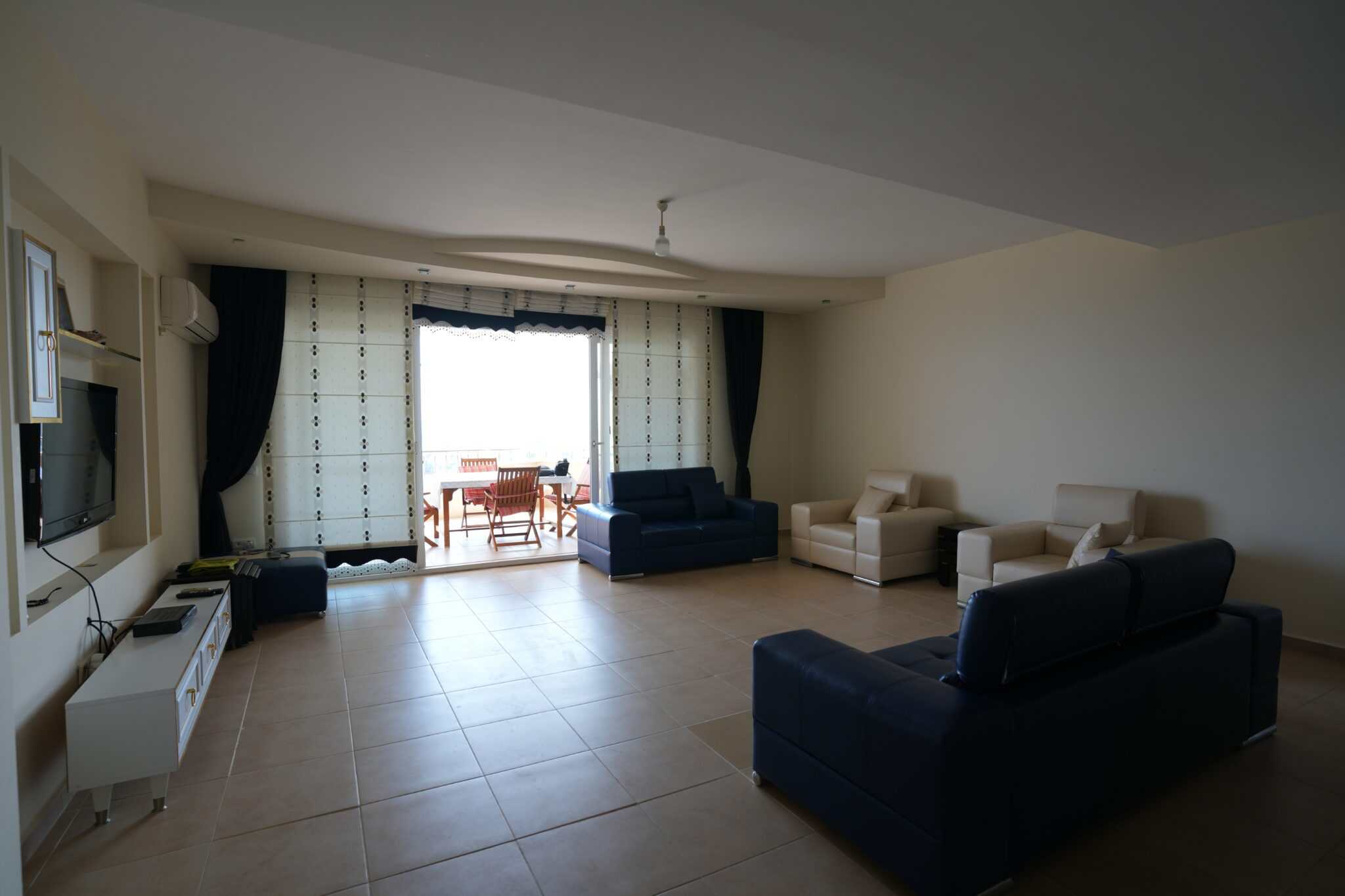 Mersin Erdemli Kargıpınarı Queenaba Sitesi  Satılık  3+1   Daire
