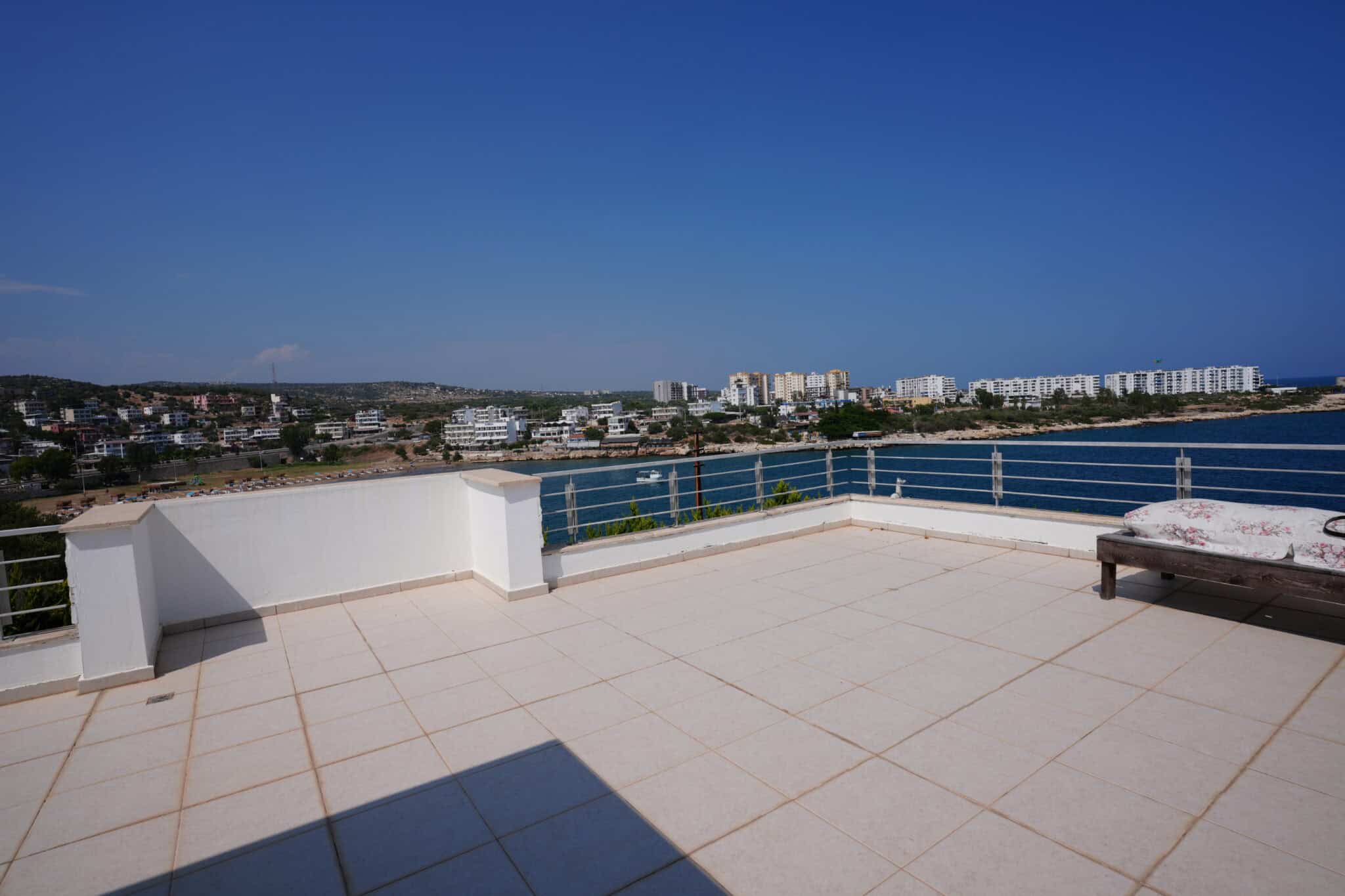 Mersin Erdemli Narlıkuyu Osiris Villas 4+1 Corner Front Villa for Sale 