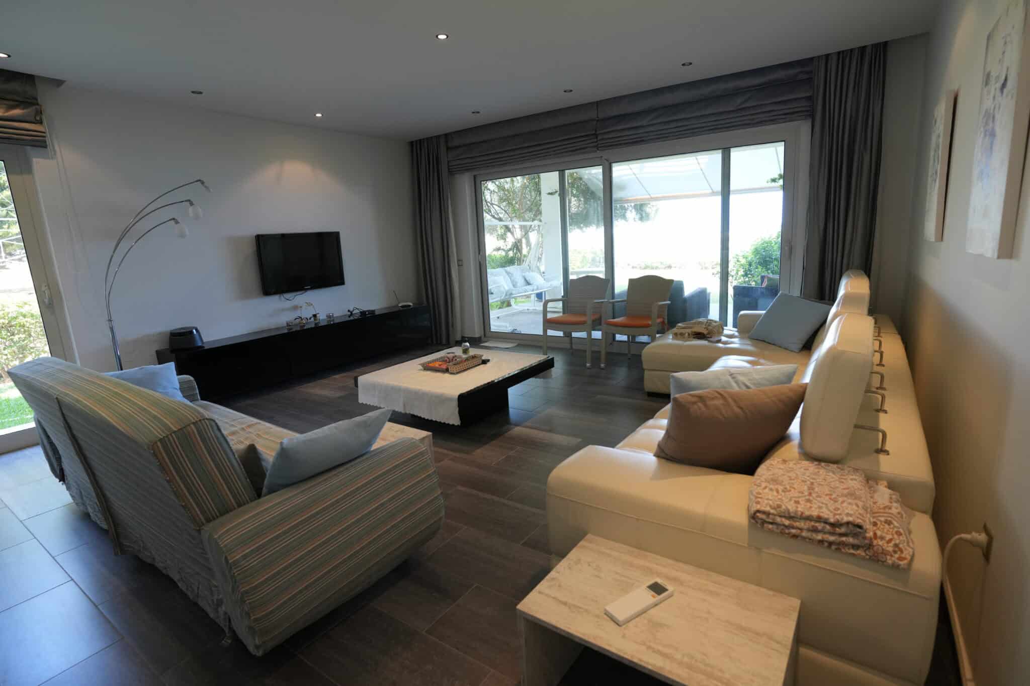Mersin Erdemli Narlıkuyu Osiris Villas 4+1 Corner Front Villa for Sale 