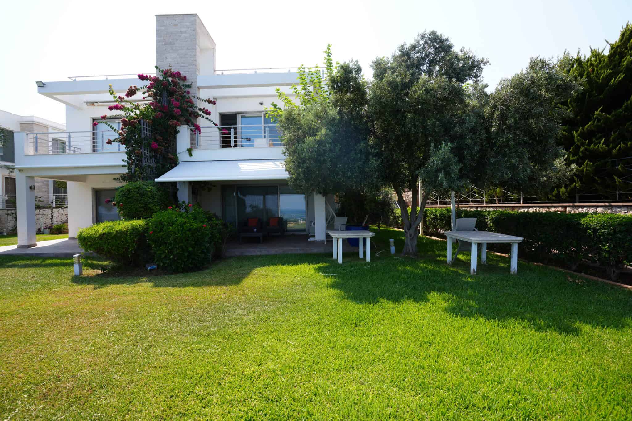 Mersin Erdemli Narlıkuyu Osiris Villas 4+1 Corner Front Villa for Sale 