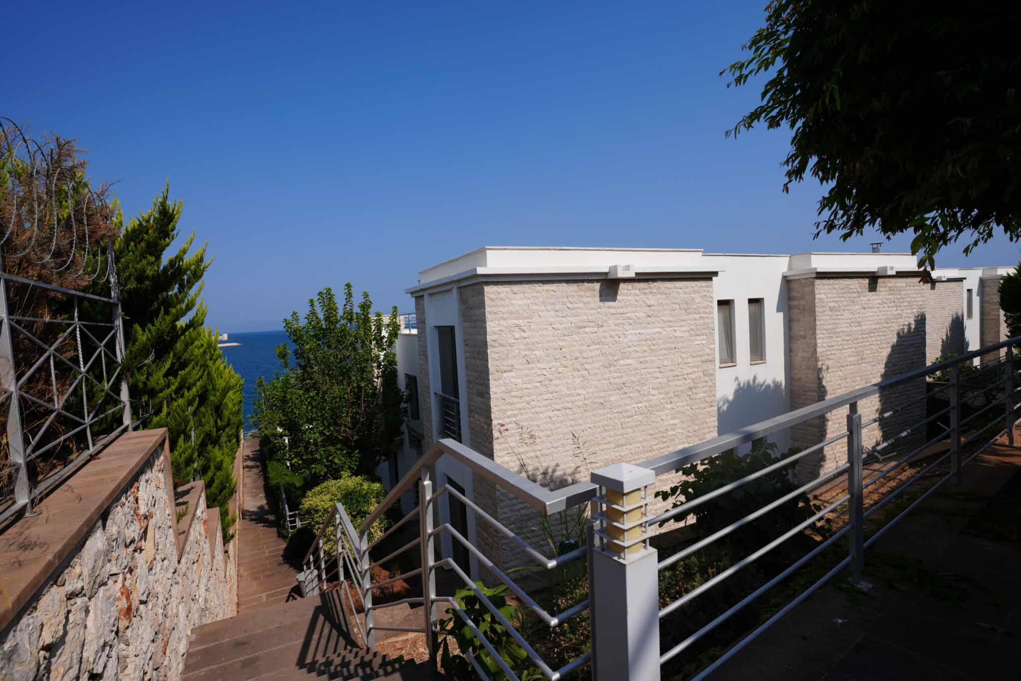 Mersin Erdemli Narlıkuyu Osiris Villas 4+1 Corner Front Villa for Sale 