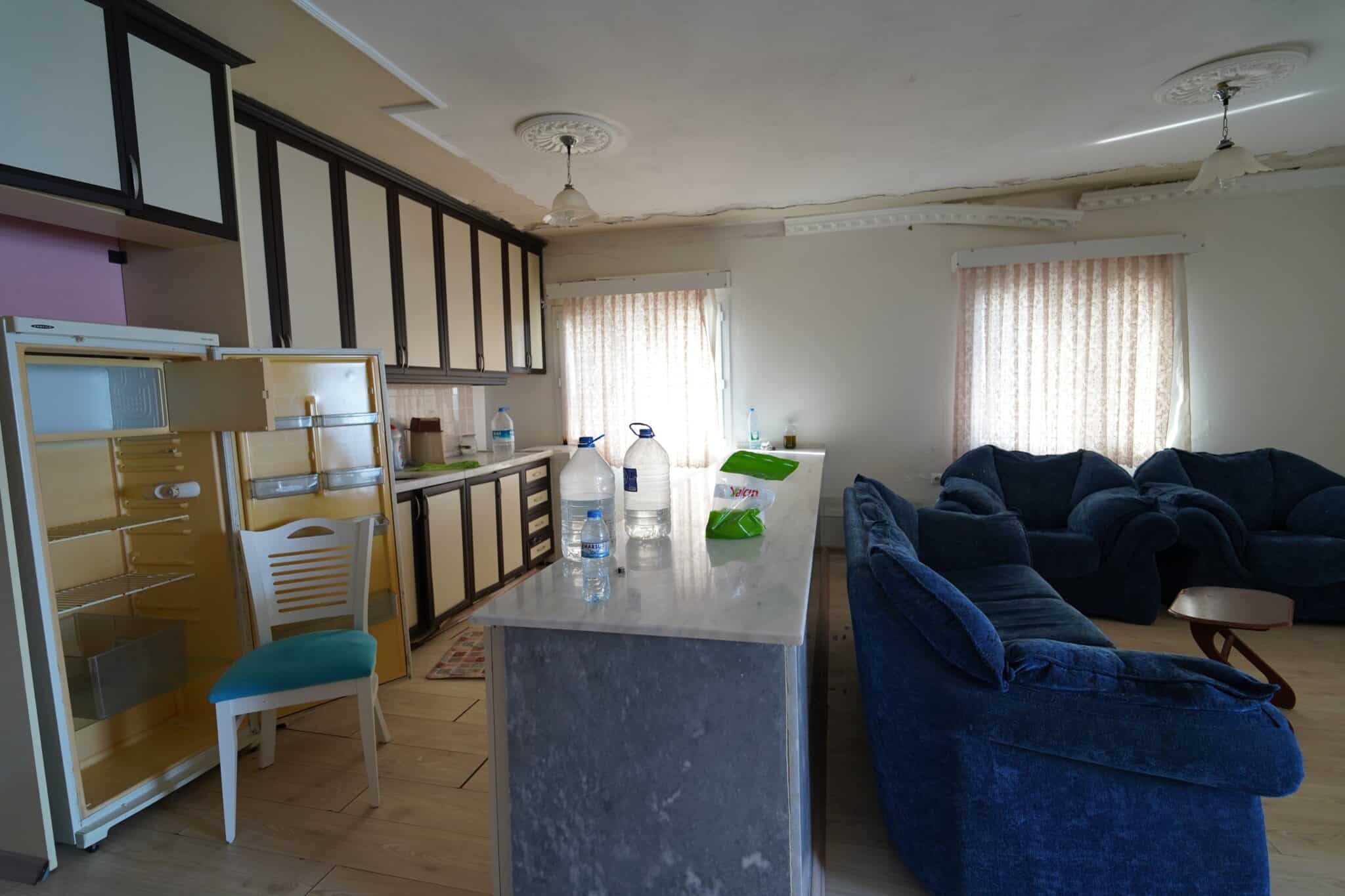 MERSİN ERDEMLİ DENİZE SIFIR AYAŞ YALI SİTESİ SATILIK DAİRE