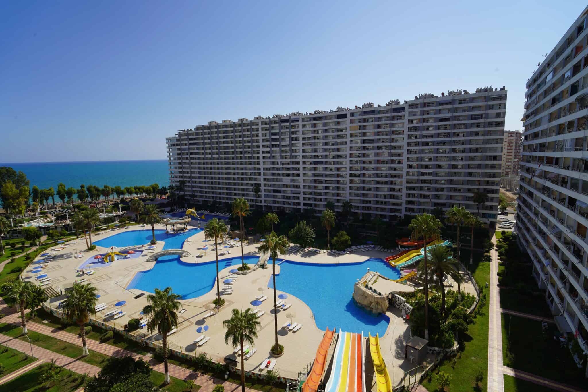 Mersin Erdemli Tömük Doğan Aquapark Sitesi 2+1 Yazlık Daire