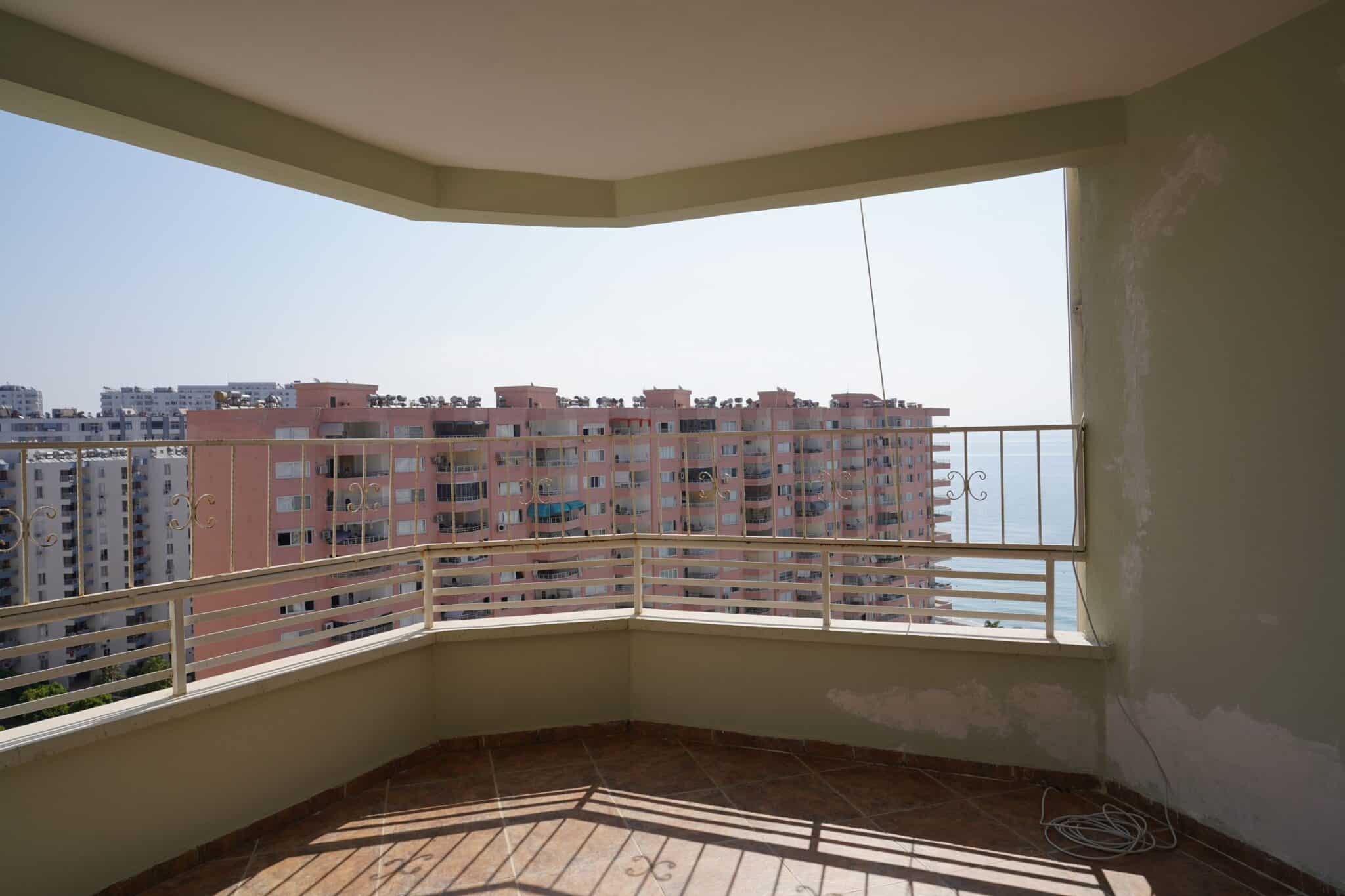 Mersin Erdemli Tömük Ziya Erden Sitesi 3+1 Deniz Manzaralı Daire