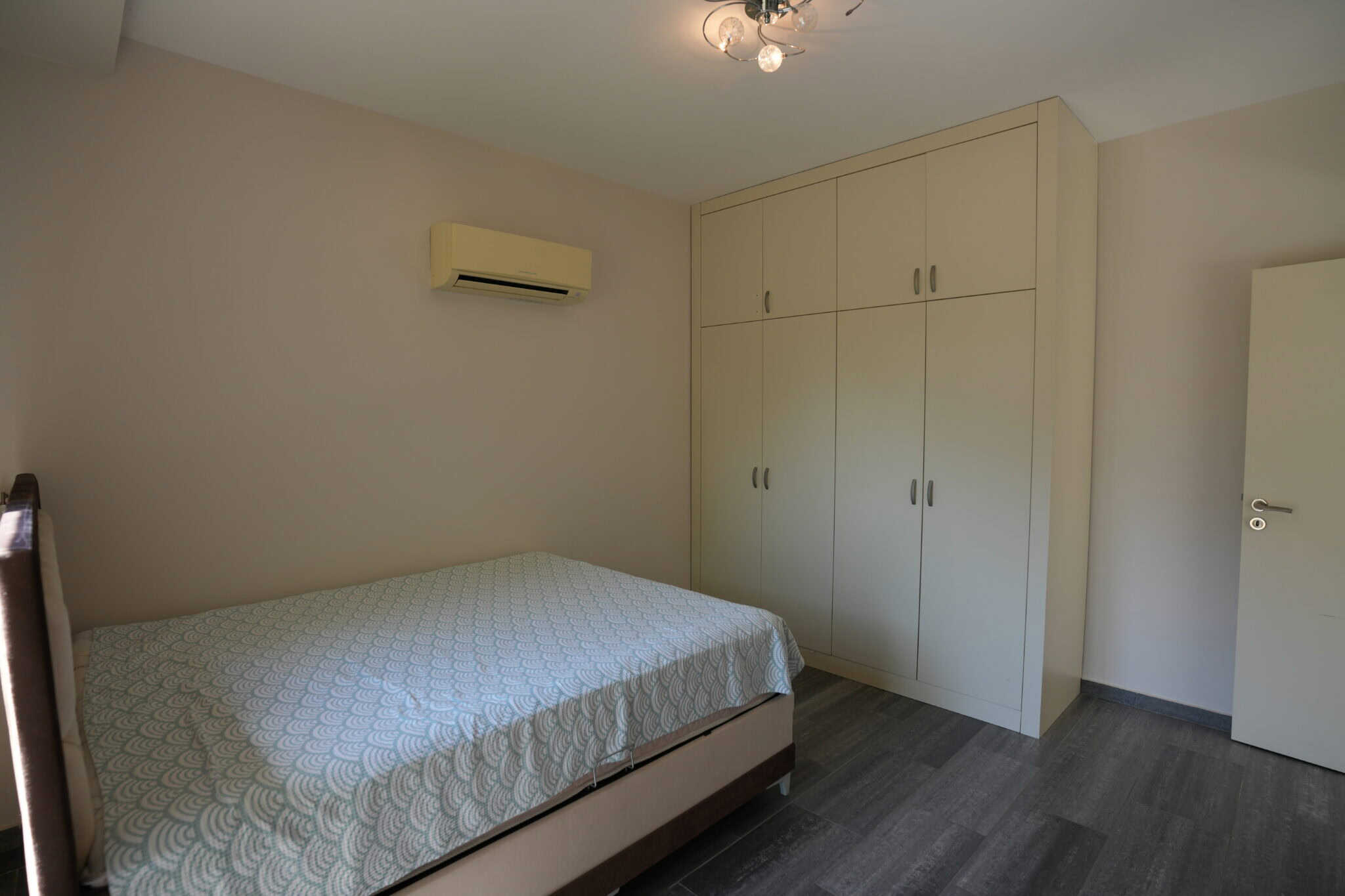 Мерсин Силифке Нарлыкую Osiris Villas Вилла 4+1 у бассейна на продажу