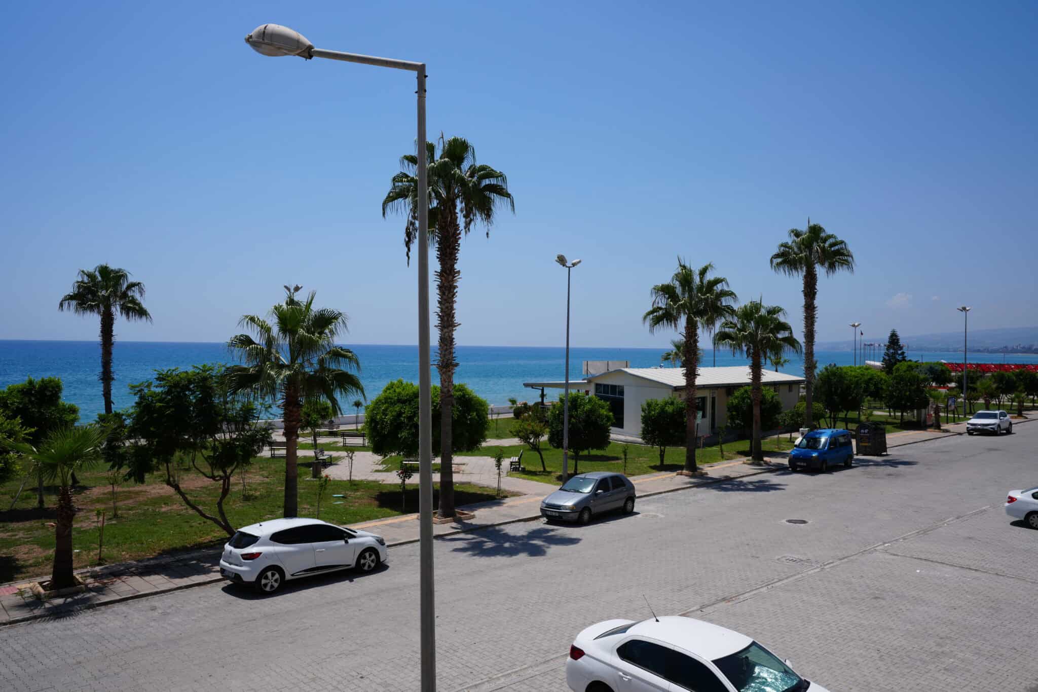 Mersin Erdemli Merkez Denize Sıfır Satılık 3+1 Daire