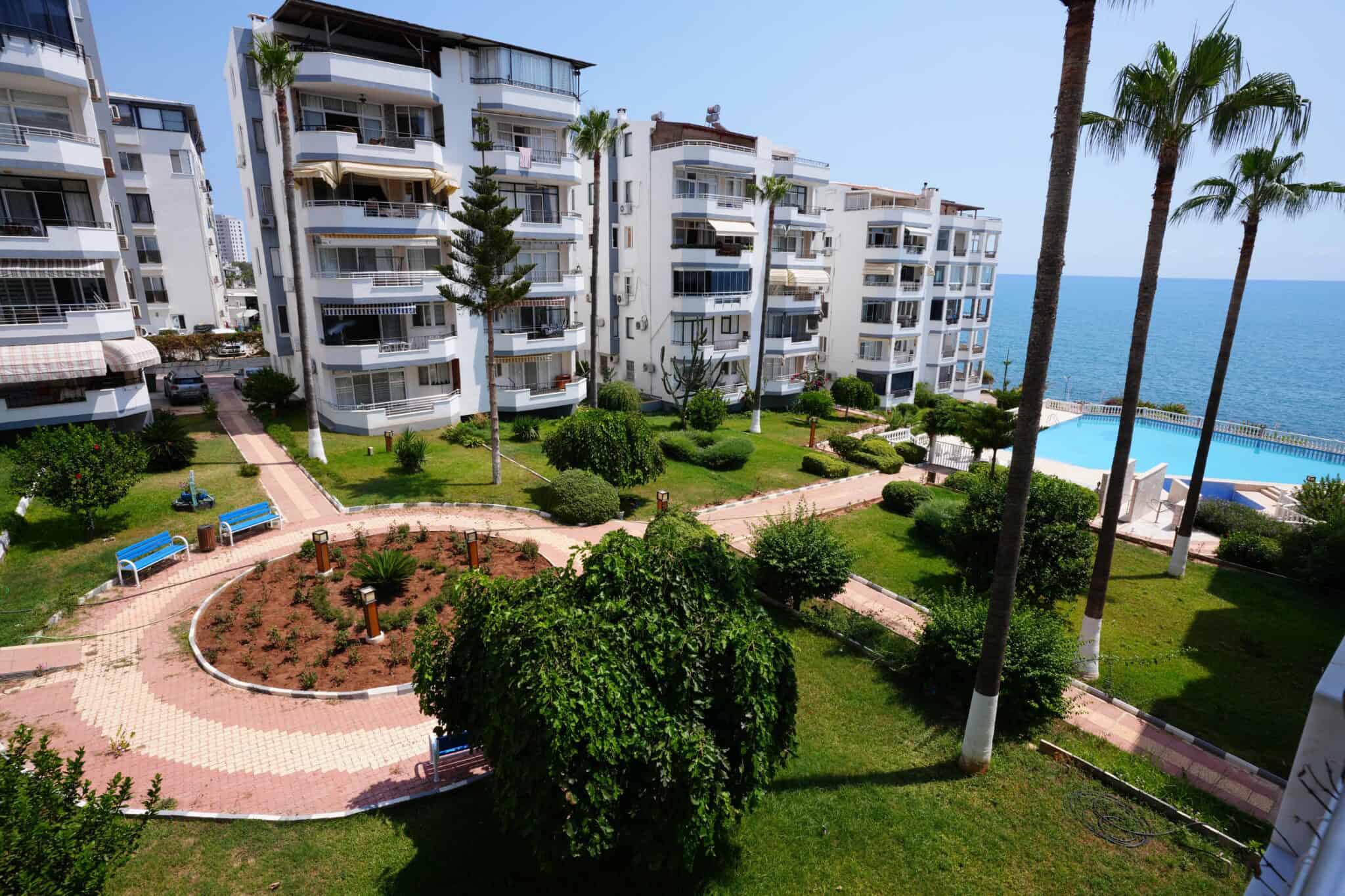 Mersin Erdemli Ayaş Club Alga Sitesi Denize Sıfır 3+1 Satılık Yazlık Daire