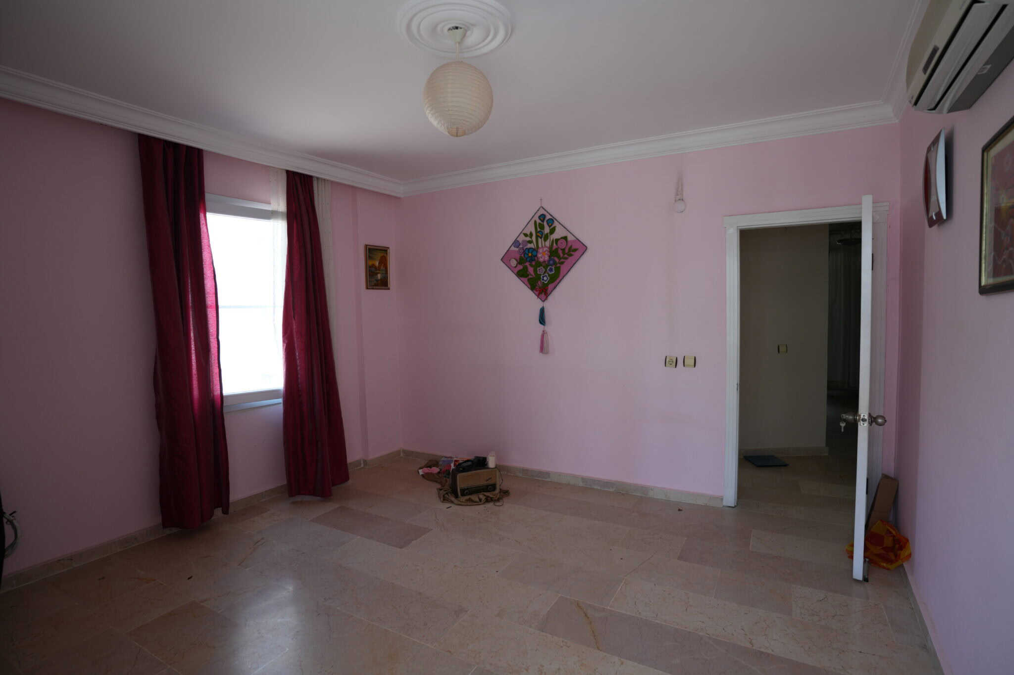 Mersin Erdemli Ayaş Club Alga Sitesi Denize Sıfır 3+1 Satılık Yazlık Daire