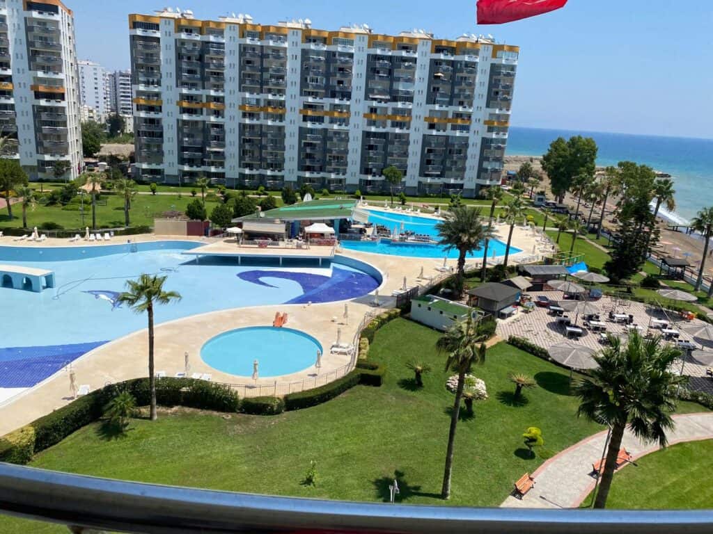 Mersin Erdemli Kargıpınarı Queenaba Sitesi E Blok Satılık Köşe Daire