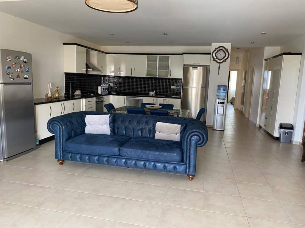 Mersin Erdemli Kargıpınarı Queenaba Sitesi E Blok Satılık Köşe Daire