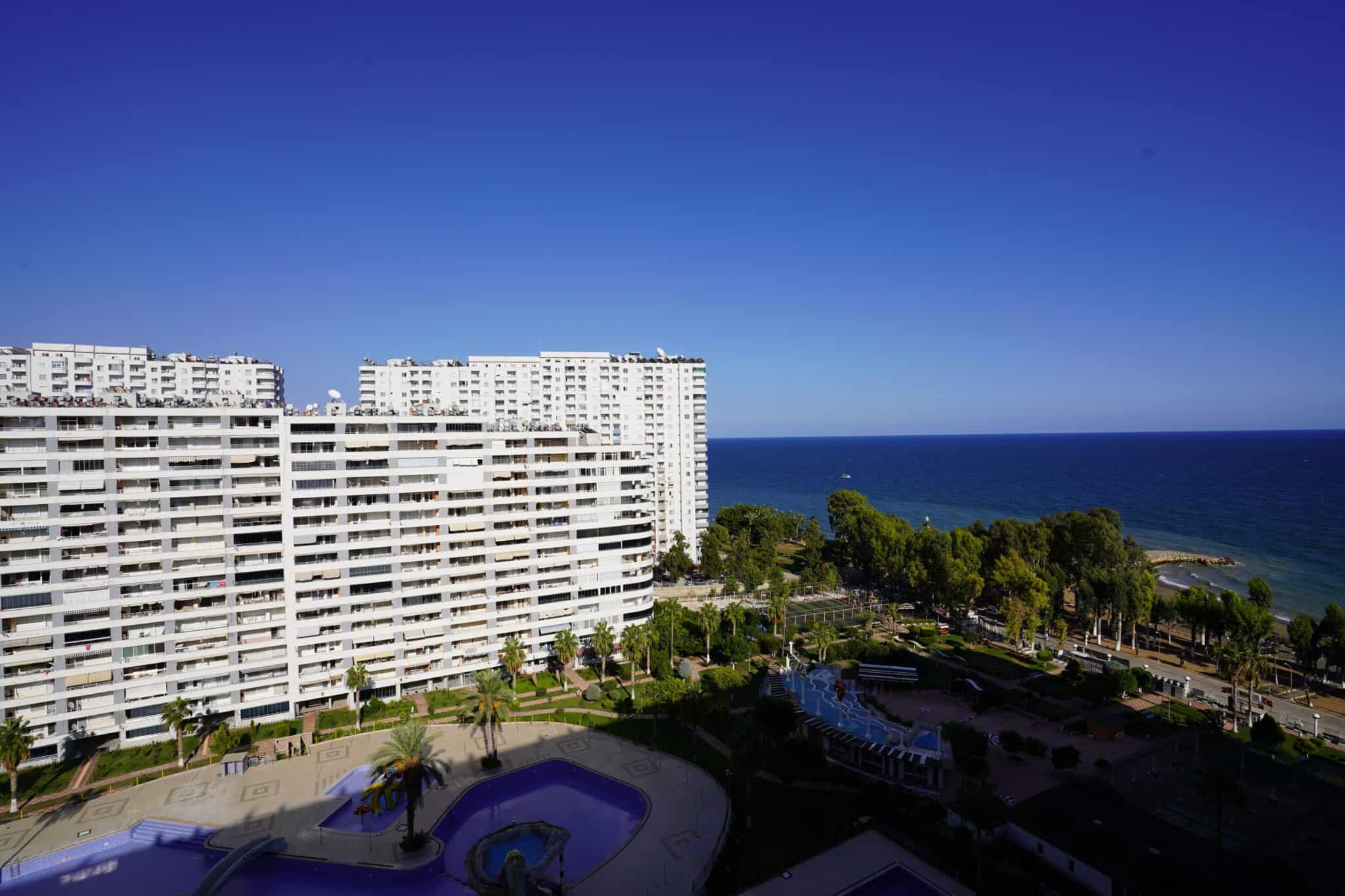 MERSİN ERDEMLİ TÖMÜK DOĞAN AQUAPARK SİTESİ 2+1 SATILIK DAİRE
