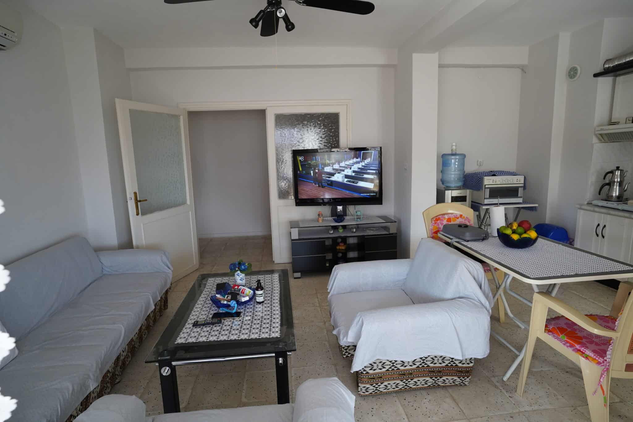 Mersin Erdemli Tömük Amasyalılar Sitesi Eşyalı Satılık 3+1 Bakımlı Daire