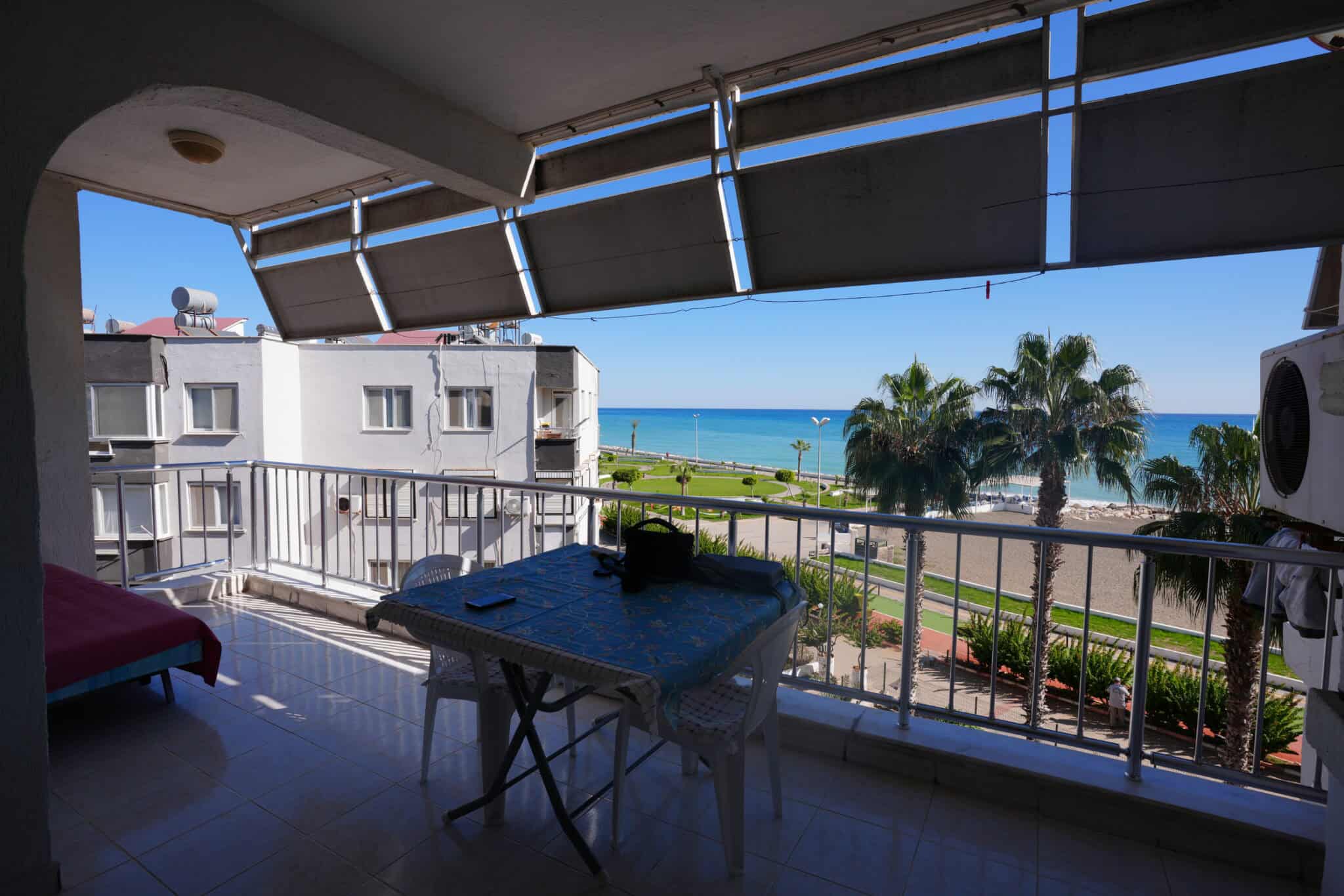 Mersin Erdemli Denize Sıfır Erciyes Sitesi Kiralık Daire