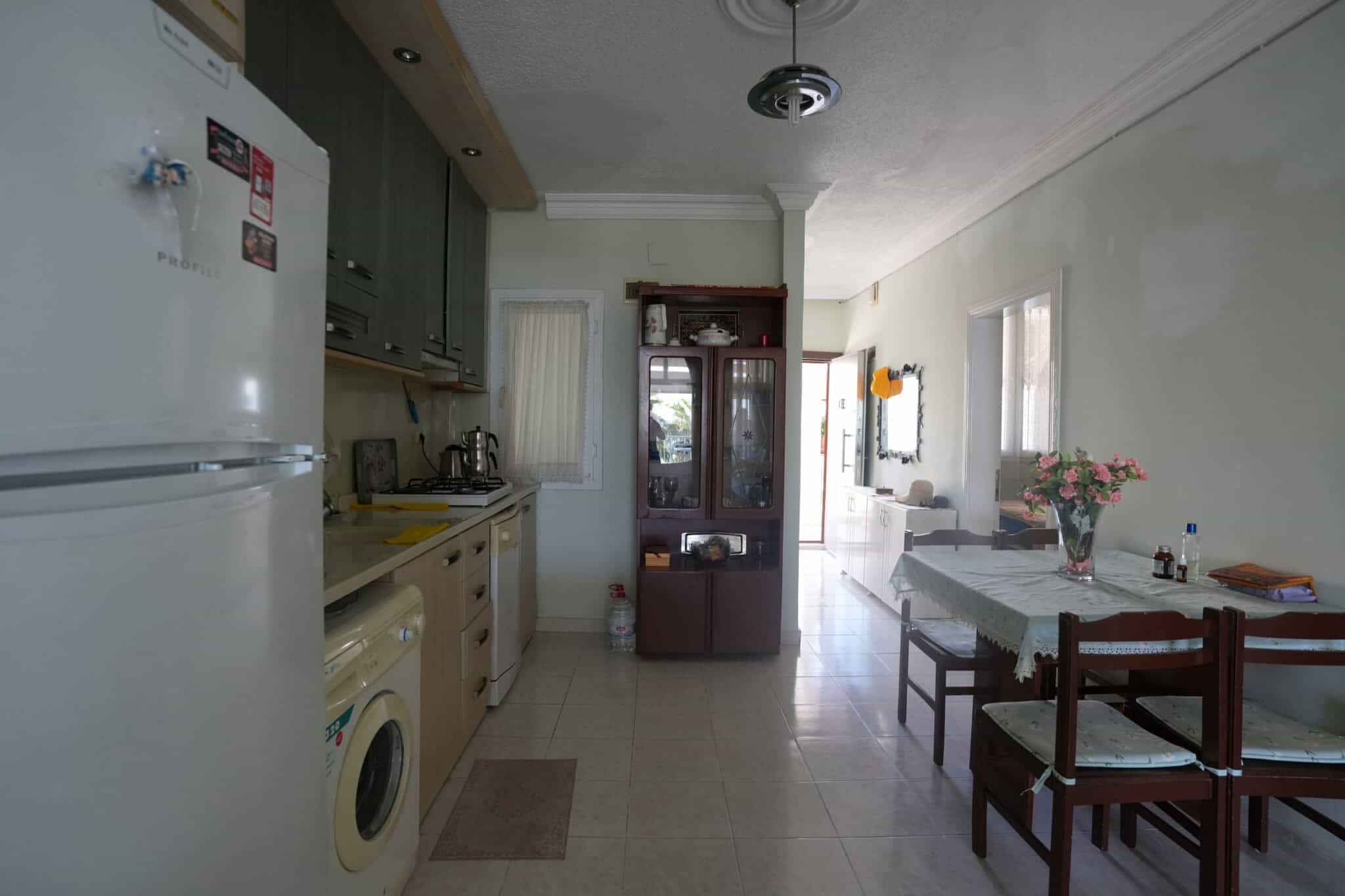 Mersin Erdemli Denize Sıfır Erciyes Sitesi Kiralık Daire