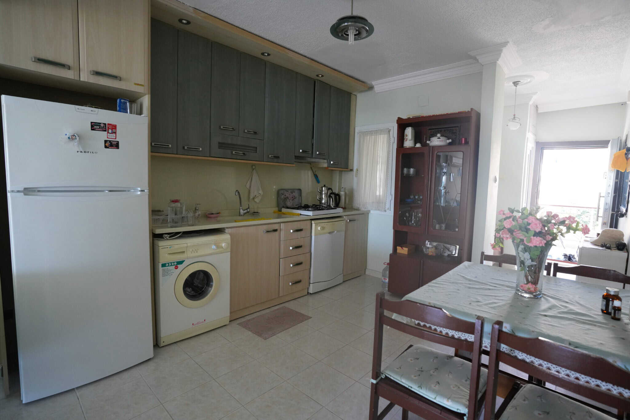 Mersin Erdemli Denize Sıfır Erciyes Sitesi Kiralık Daire