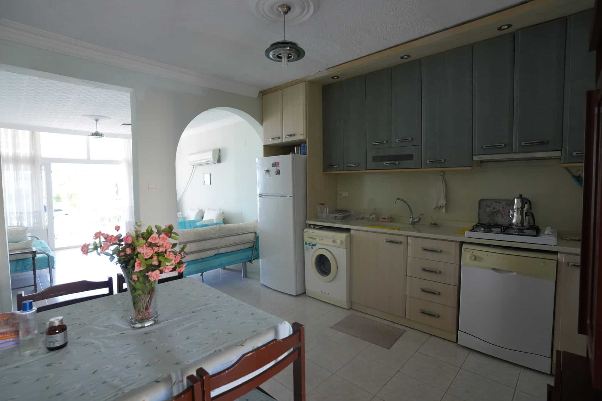 Mersin Erdemli Denize Sıfır Erciyes Sitesi Kiralık Daire