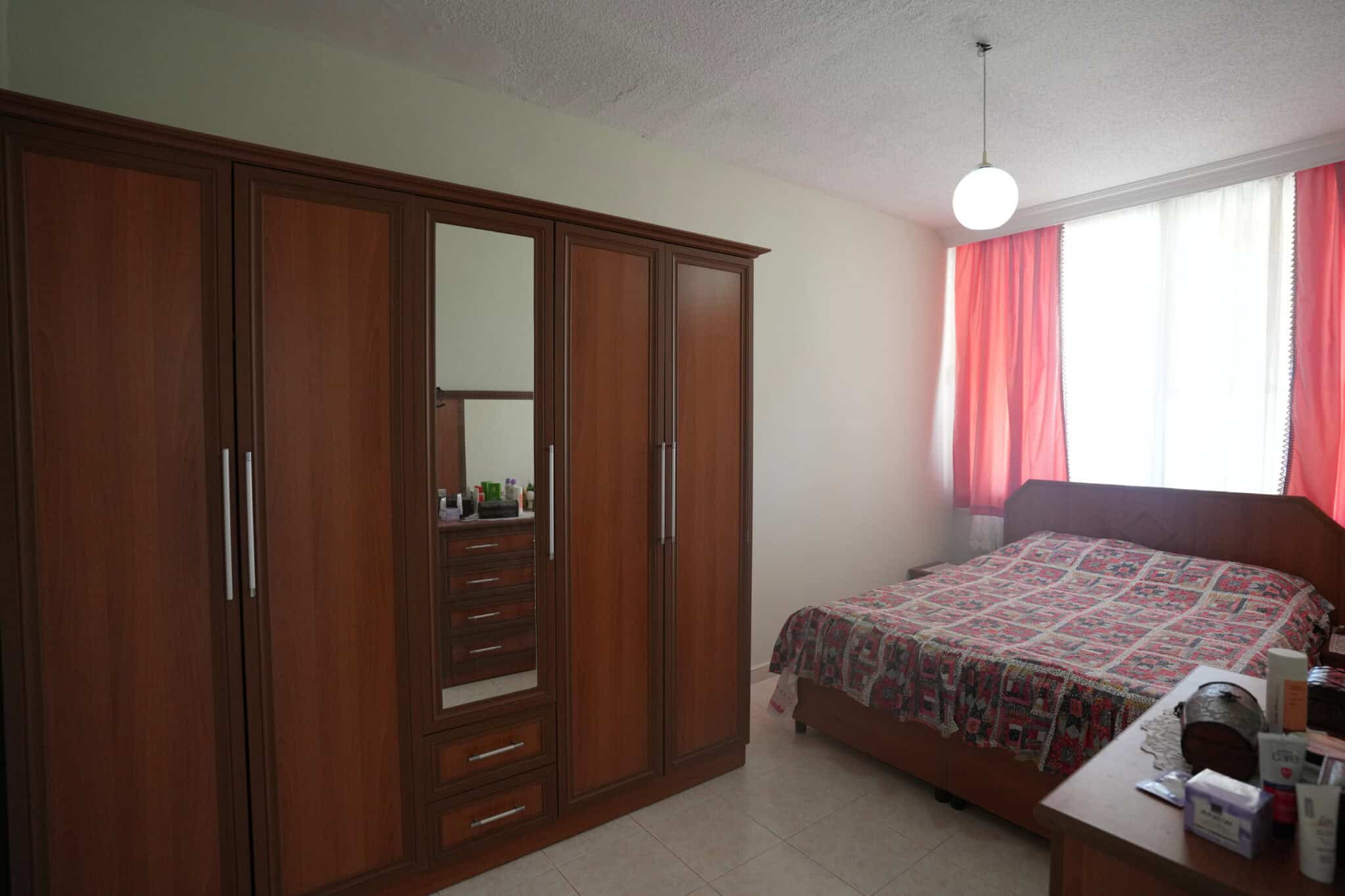 Mersin Erdemli Denize Sıfır Erciyes Sitesi Kiralık Daire