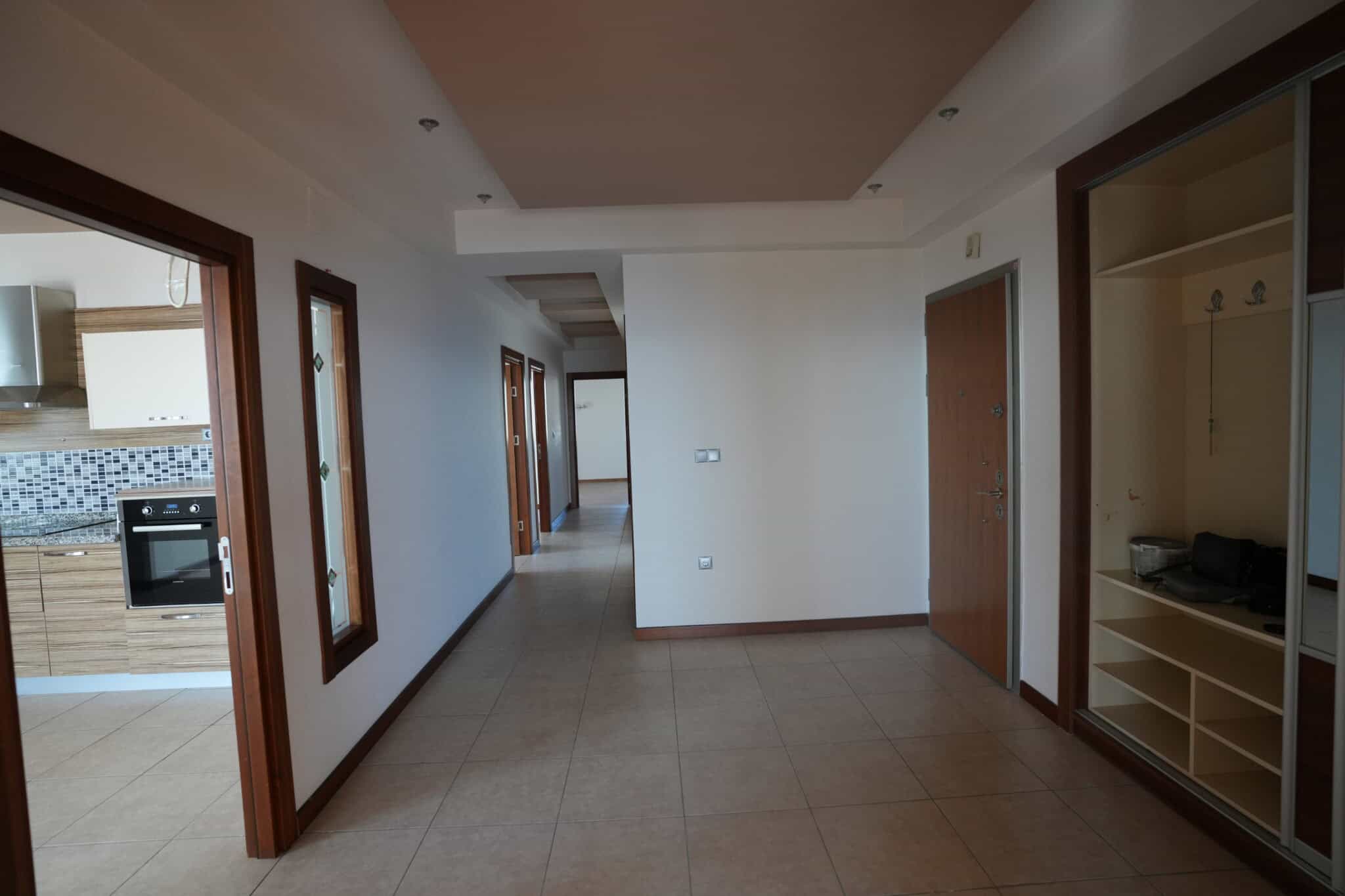 Mersin Erdemli Merkez Alatapark Sitesi Denize Sıfır Kiralık 4+1 Daire