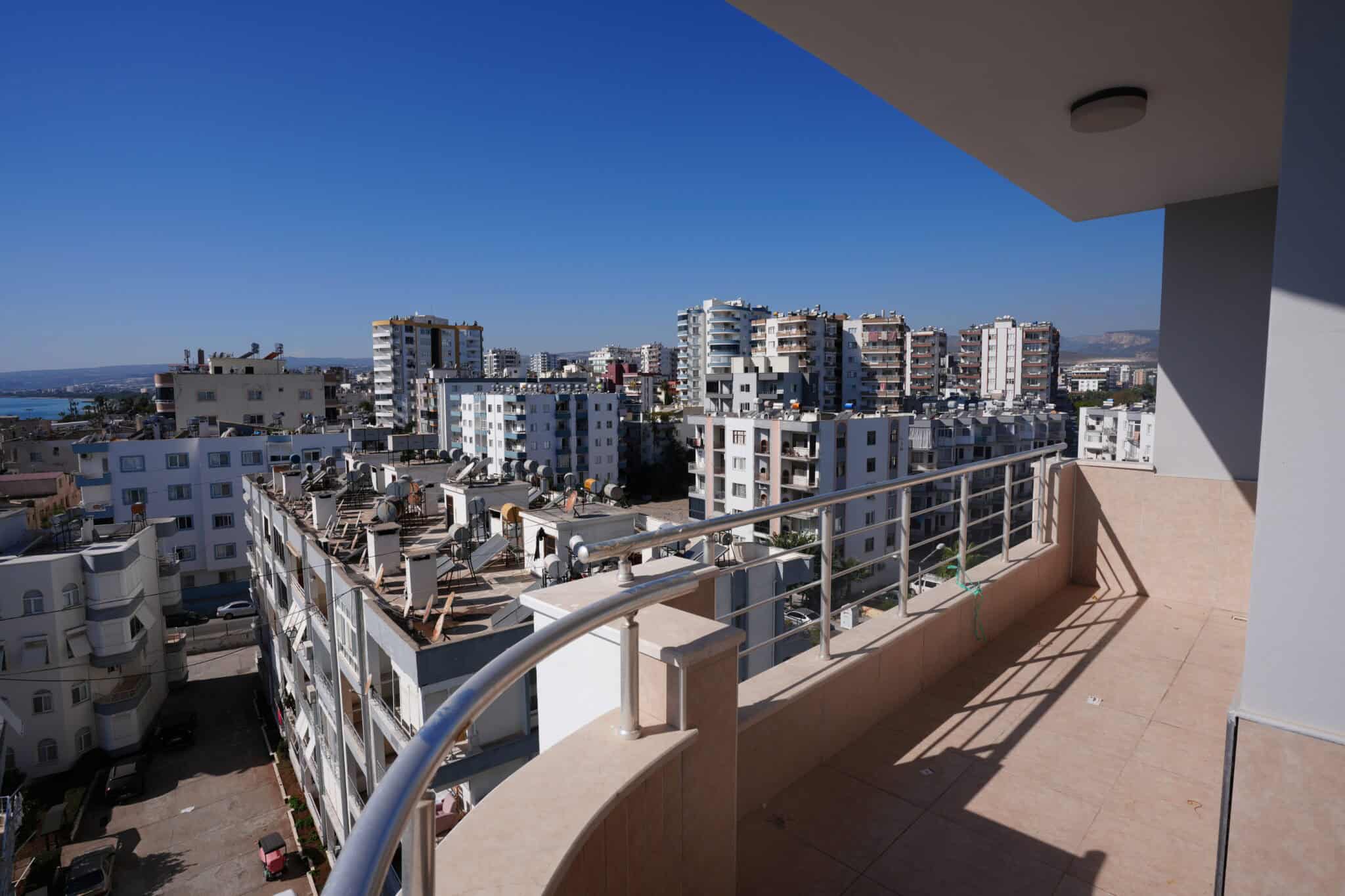 Mersin Erdemli Merkez Alatapark Sitesi Denize Sıfır Kiralık 4+1 Daire