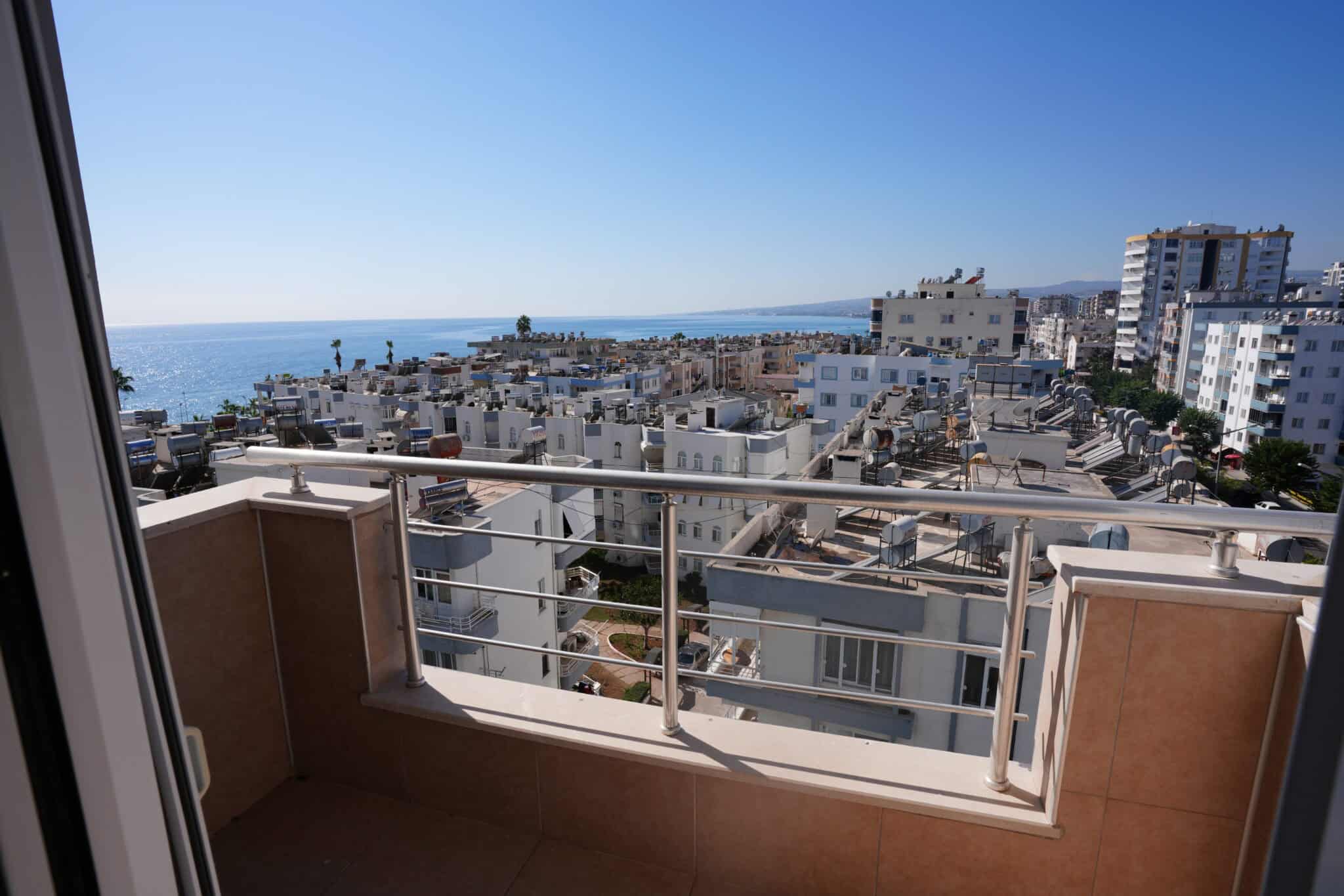 Mersin Erdemli Merkez Alatapark Sitesi Denize Sıfır Kiralık 4+1 Daire
