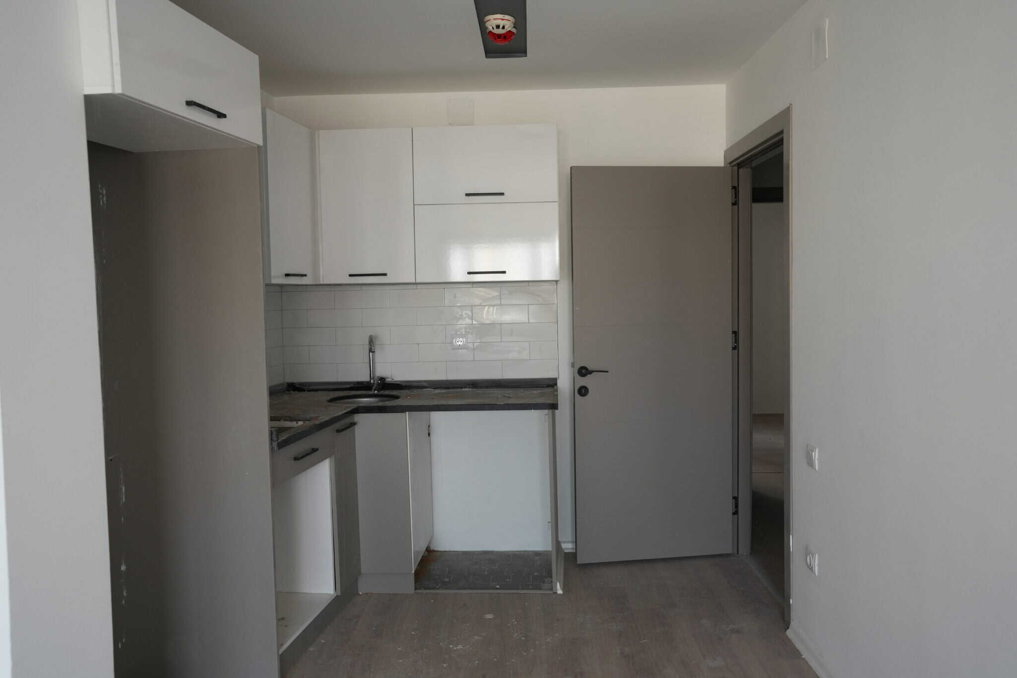 Mersin Erdemli Merkez New Suit Satılık 1+1 Sıfır Daire