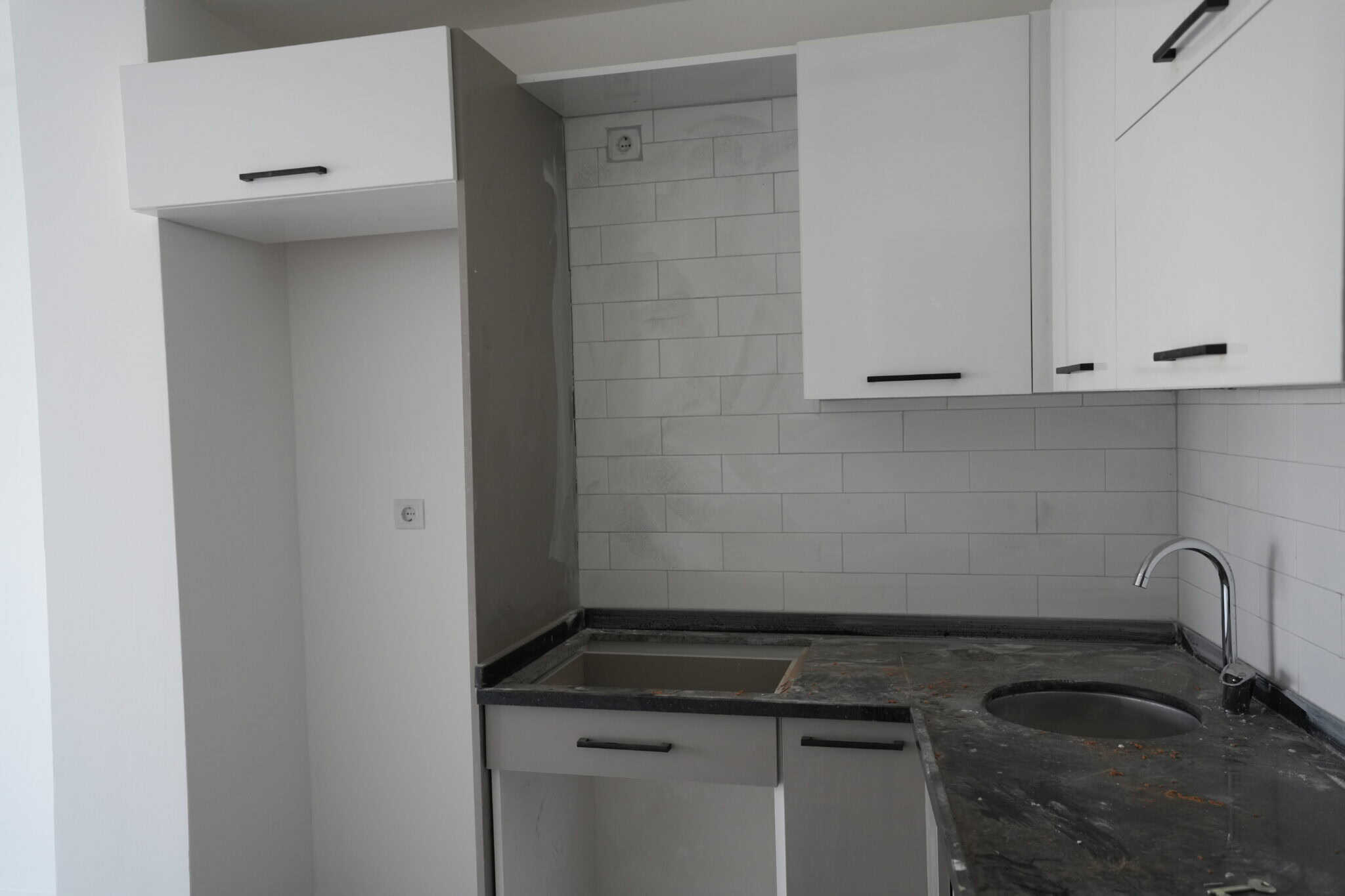 Mersin Erdemli Merkez New Suit Satılık 1+1 Sıfır Daire