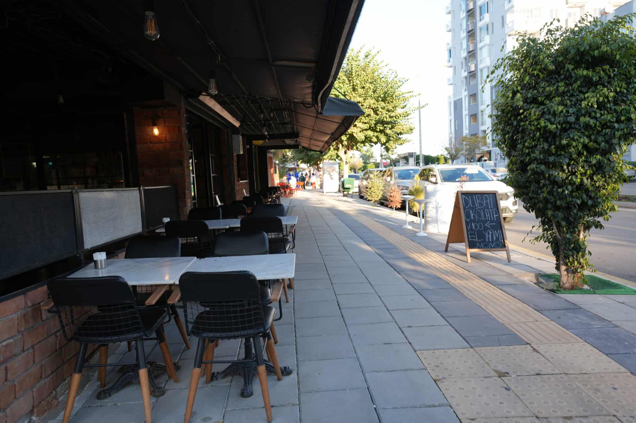 Mersin Erdemli Merkez Denize Yakın Devren Kiralık Cafe