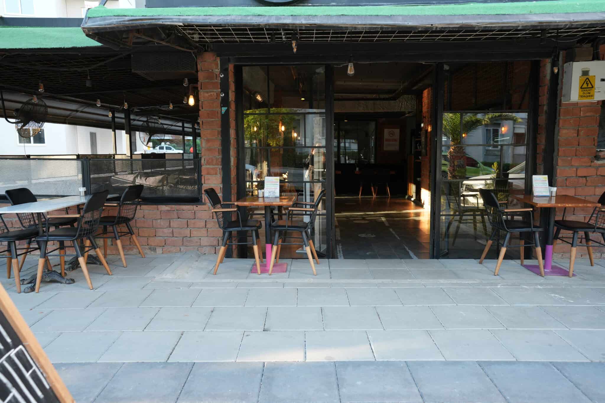 Mersin Erdemli Merkez Denize Yakın Devren Kiralık Cafe