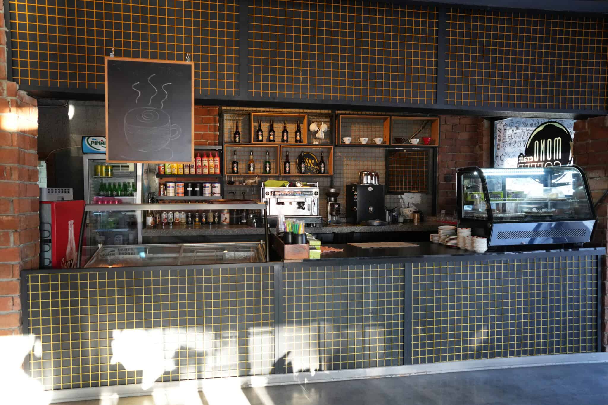 Mersin Erdemli Merkez Denize Yakın Devren Kiralık Cafe