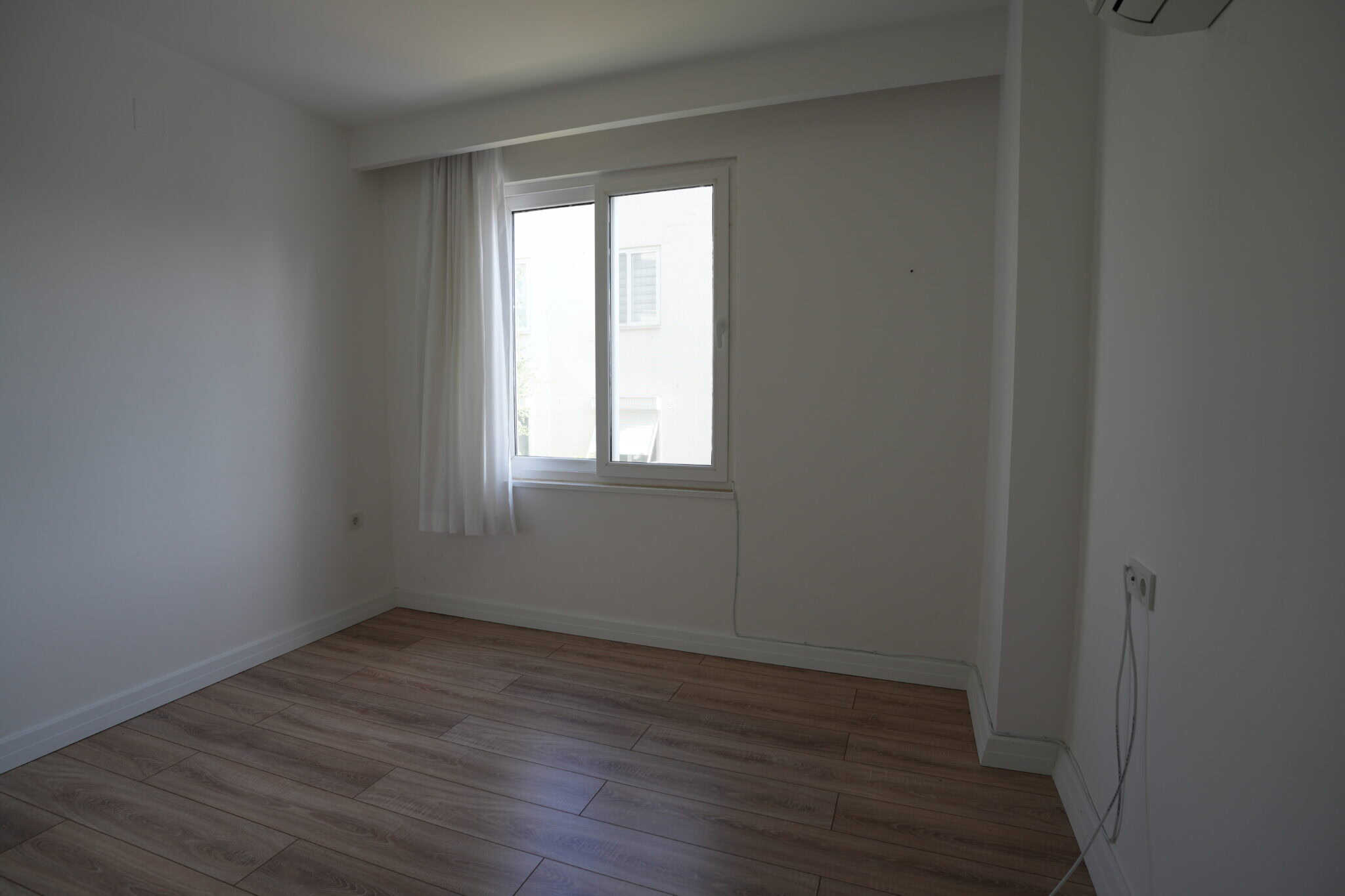 Mersin Erdemli Altınportakal Sitesi Satılık 3+1 Bahçe Katı Daire