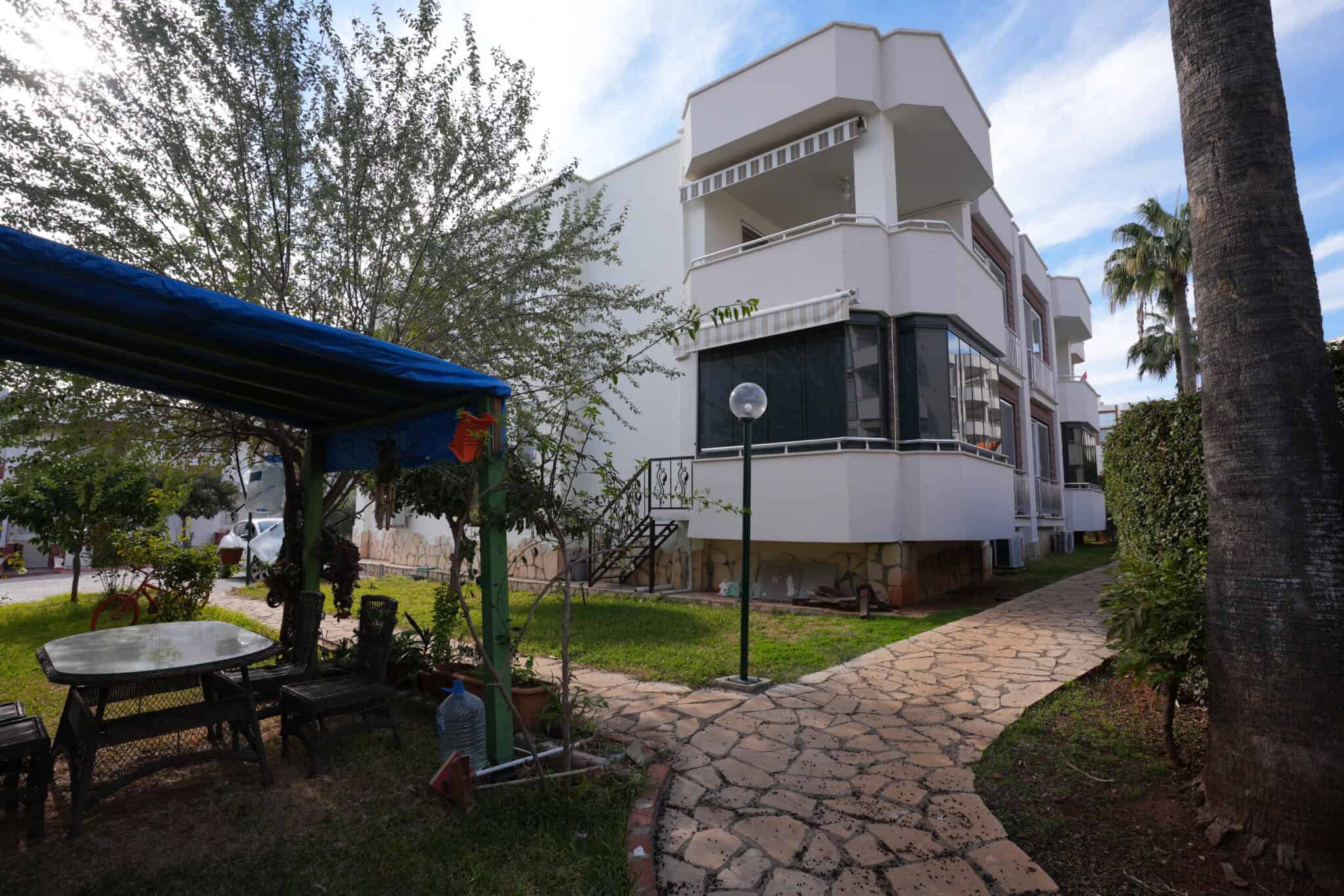 Mersin Erdemli Altınportakal Sitesi Satılık 3+1 Bahçe Katı Daire