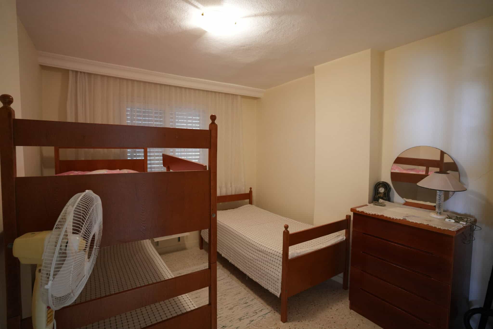 Mersin Erdemli Tömük Denize Sıfır Seçkinler Sitesi Satılık 3+1 Köşe Daire