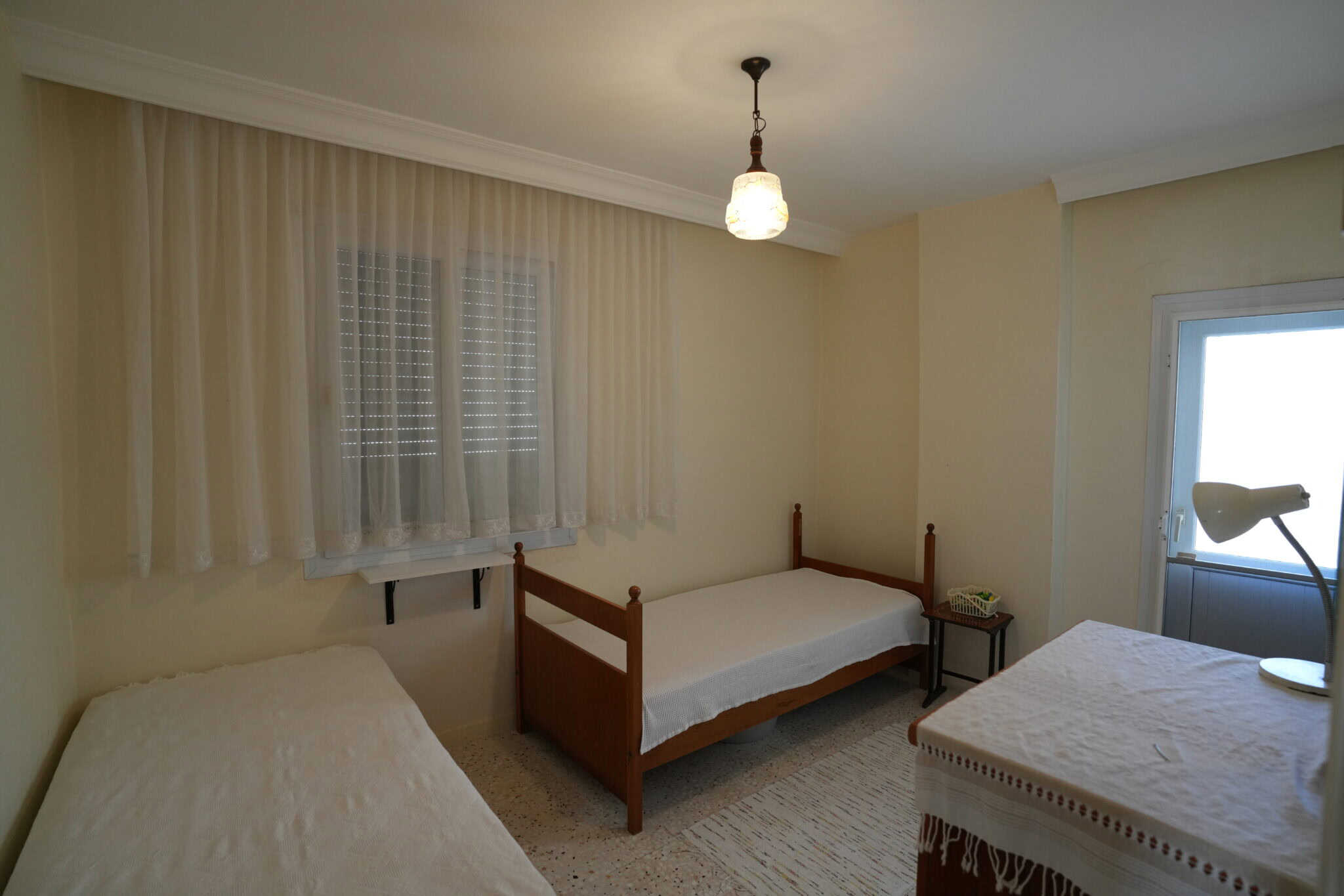 Mersin Erdemli Tömük Denize Sıfır Seçkinler Sitesi Satılık 3+1 Köşe Daire