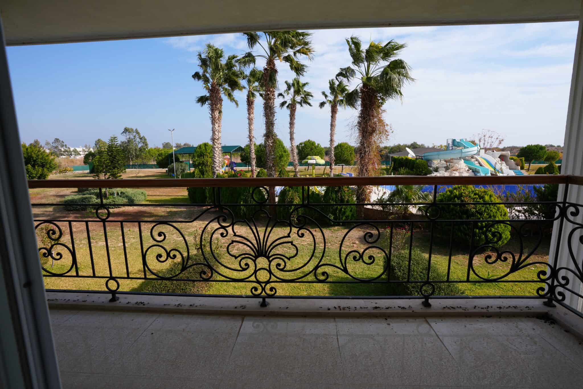 Mersin Silifke Altınkum Marpessa Vip 1 Sitesi Satılık 4+1 Villa