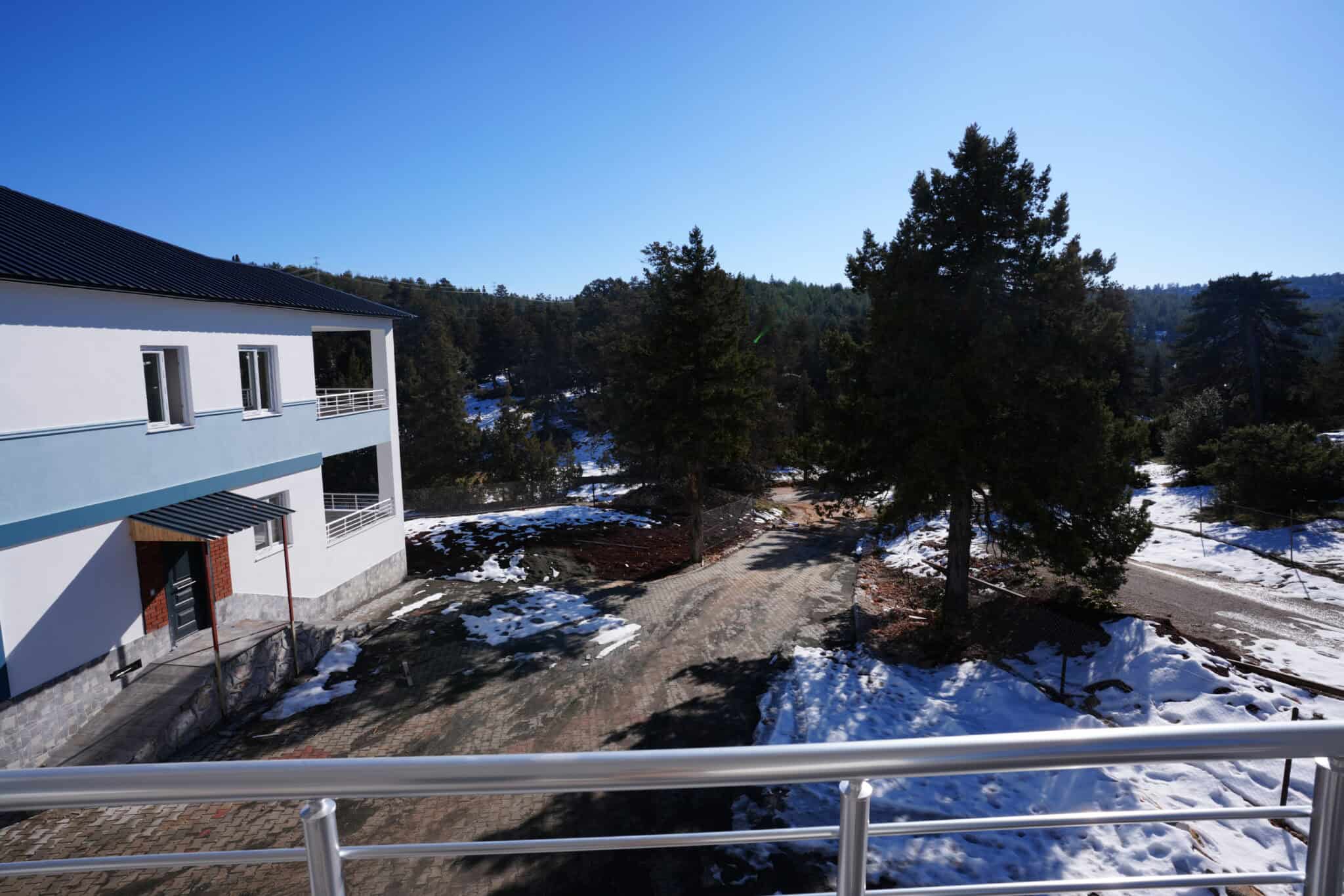 Mersin Erdemli Sarıkaya Ardıç Konakları Satılık Dubleks 4+1 200 m2 İkiz Villa