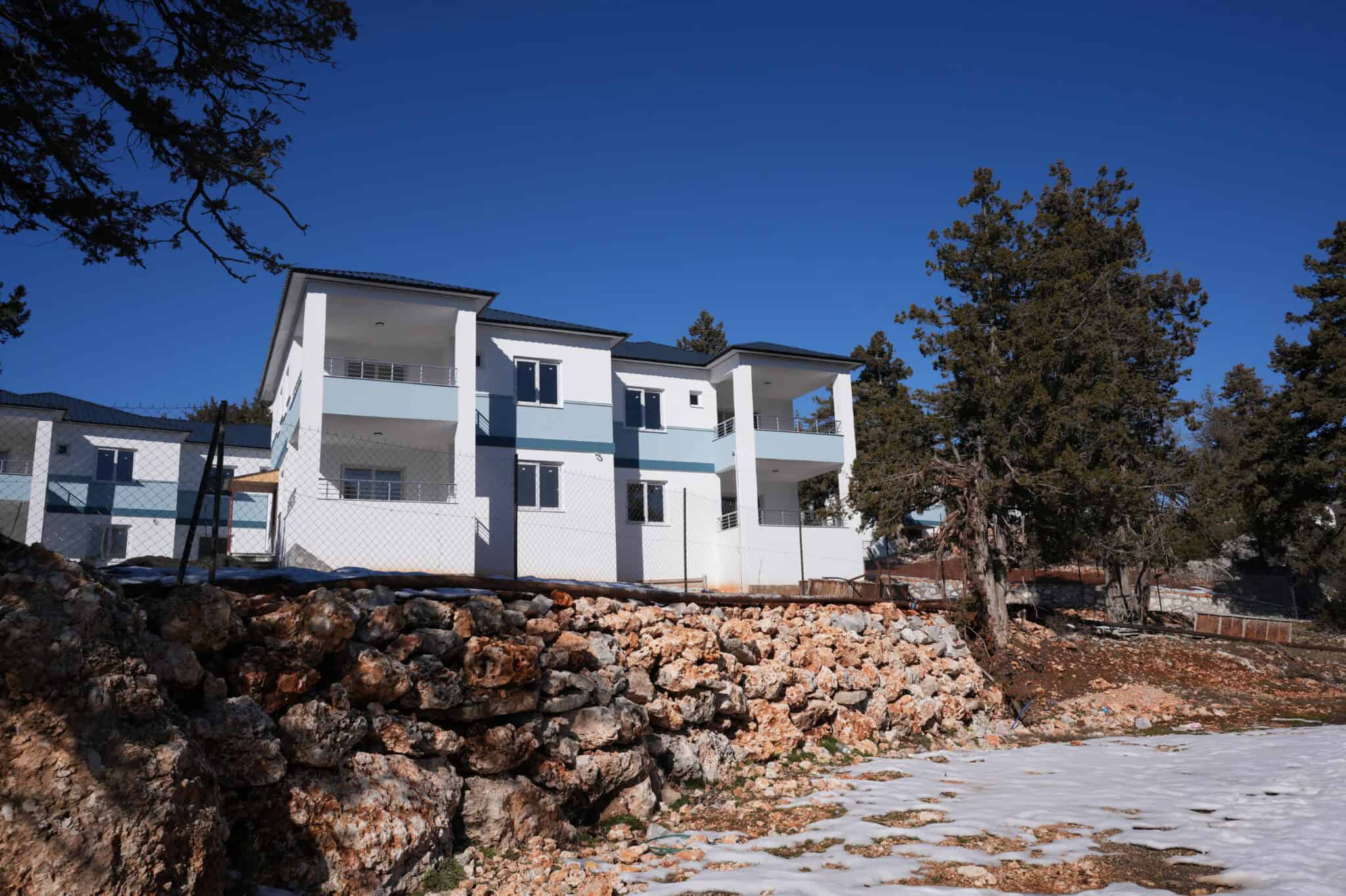 Mersin Erdemli Sarıkaya Ardıç Konakları Satılık Dubleks 4+1 200 m2 İkiz Villa