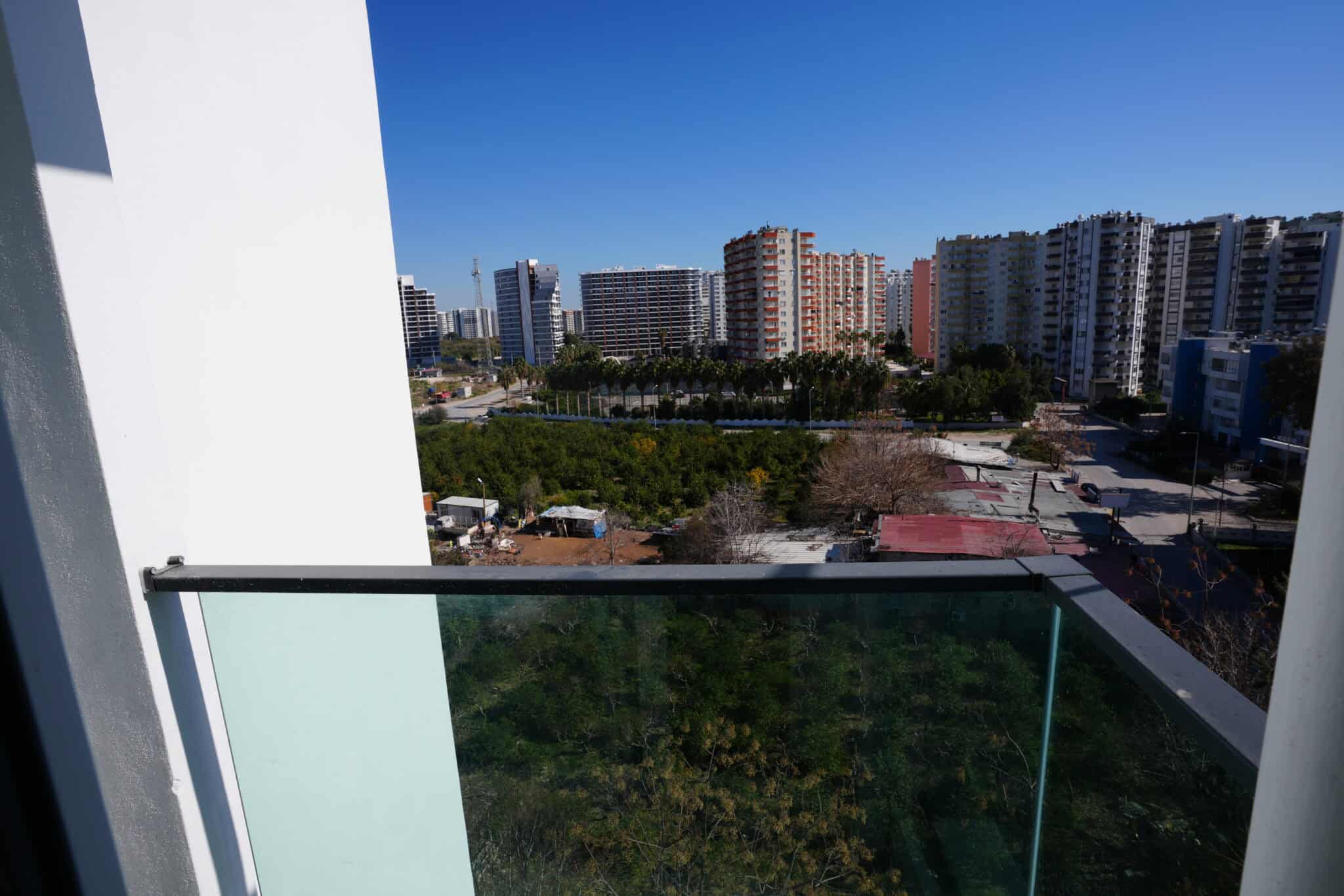 Mersin Erdemli Tömük Elbey Tower Eşyalı Satılık 2+1 Fırsat Daire
