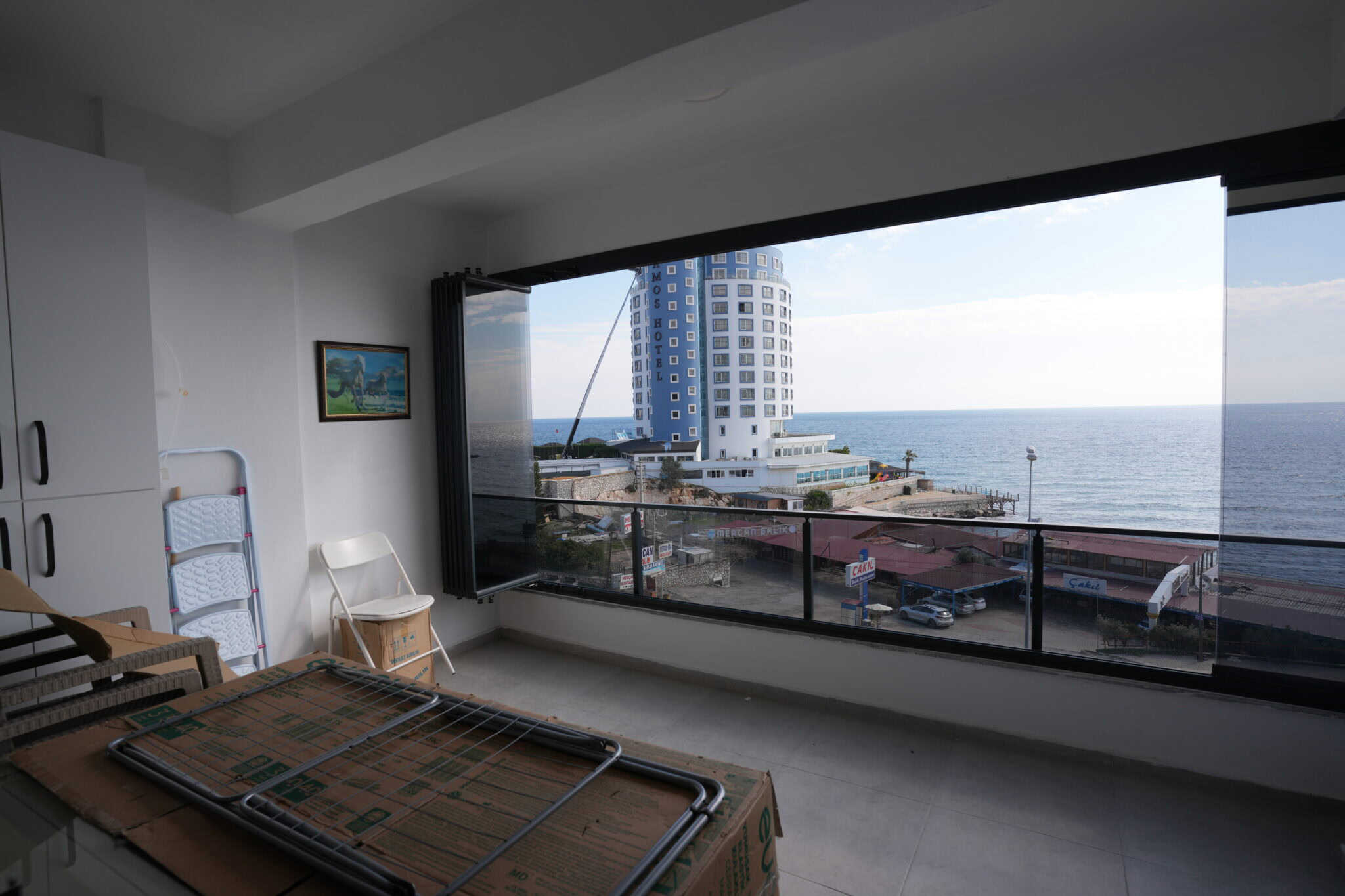 Mersin Erdemli Ayaş İraöz Suits Satılık 1+1 Deniz Manzaralı Daire