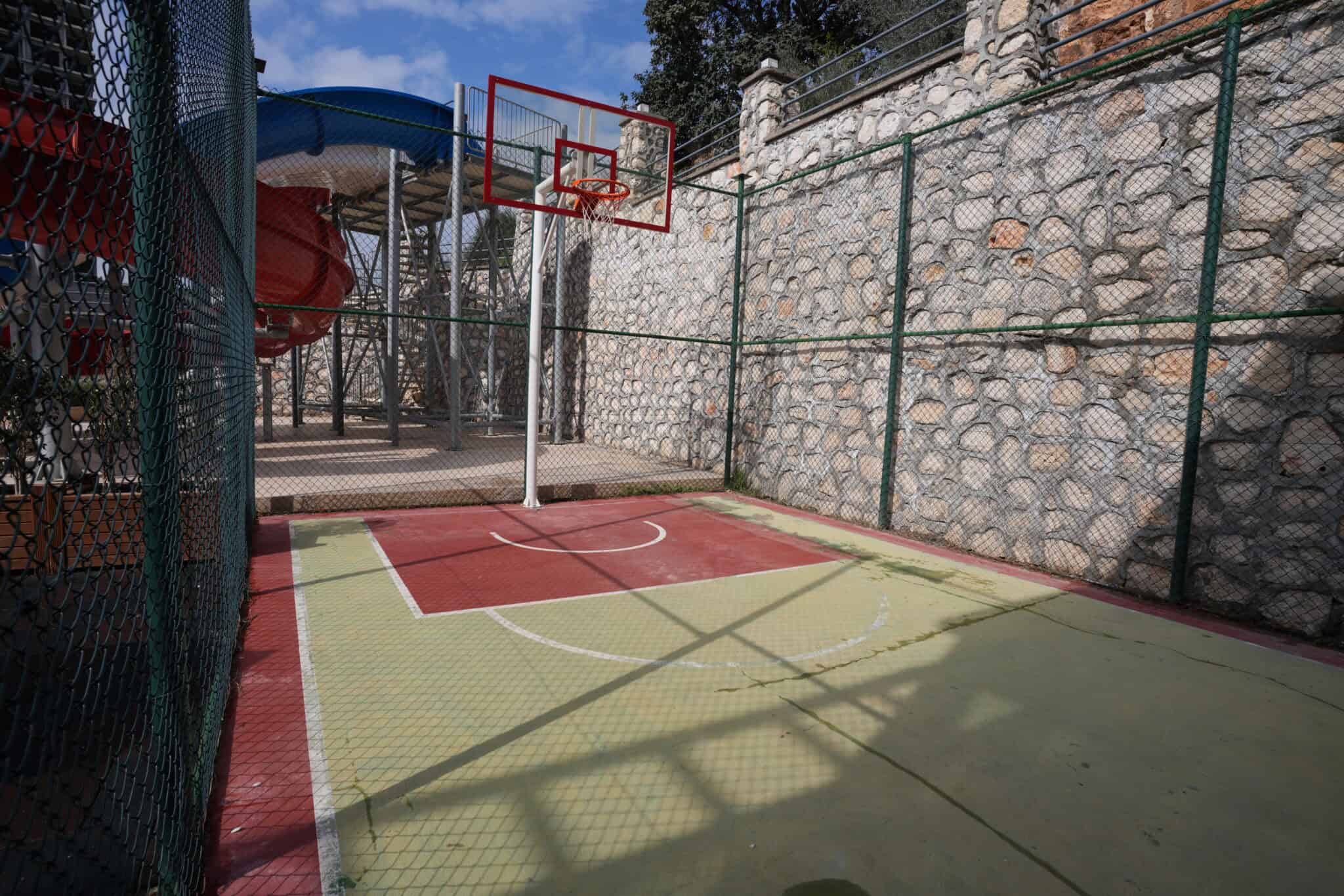 Mersin Erdemli Ayaş İraöz Suits Satılık 1+1 Deniz Manzaralı Daire