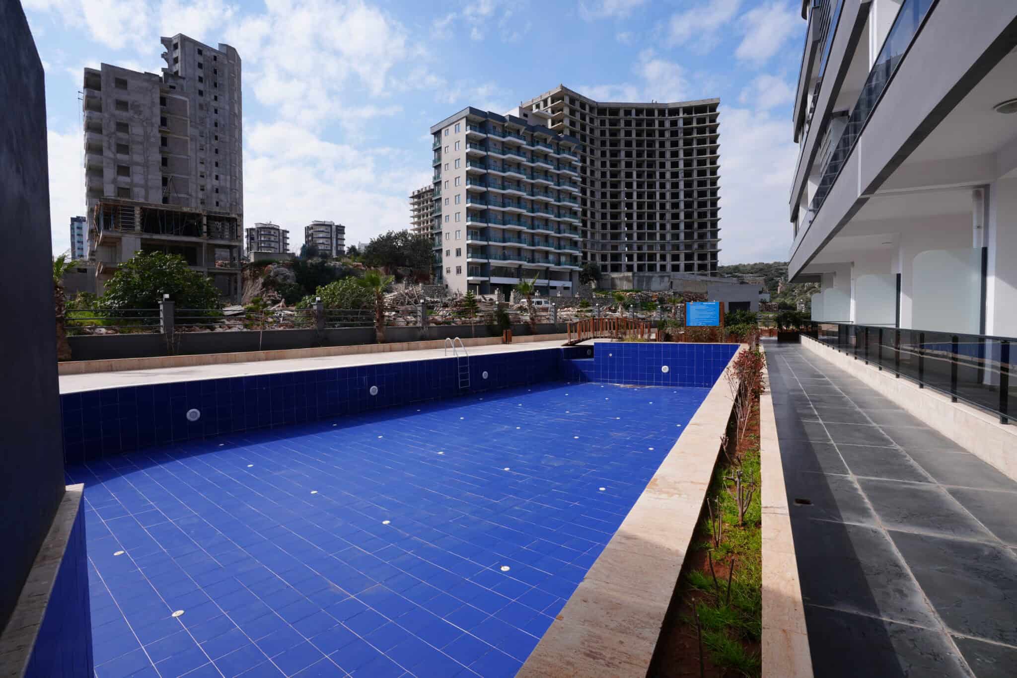 Mersin Erdemli Ayaş İraöz Suits Satılık 1+1 Deniz Manzaralı Daire