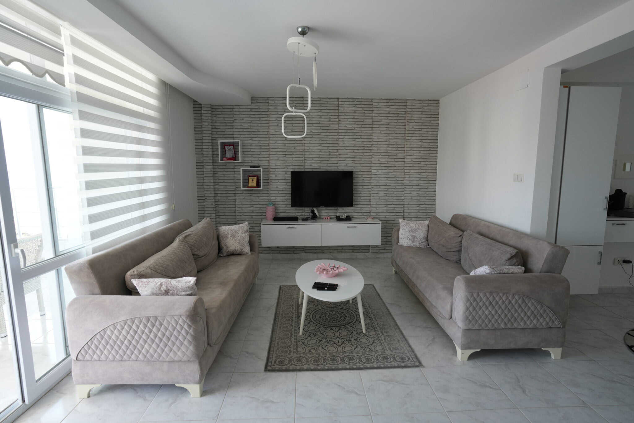 Mersin Erdemli Kargıpınarı Liparis Sunlife Denize Sıfır Satılık 2+1 Köşe Daire