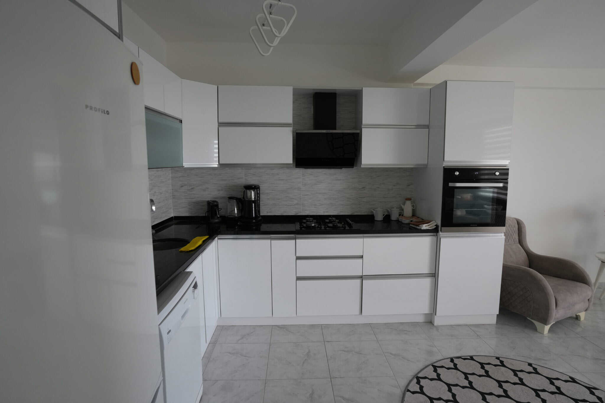 Mersin Erdemli Kargıpınarı Liparis Sunlife Denize Sıfır Satılık 2+1 Köşe Daire