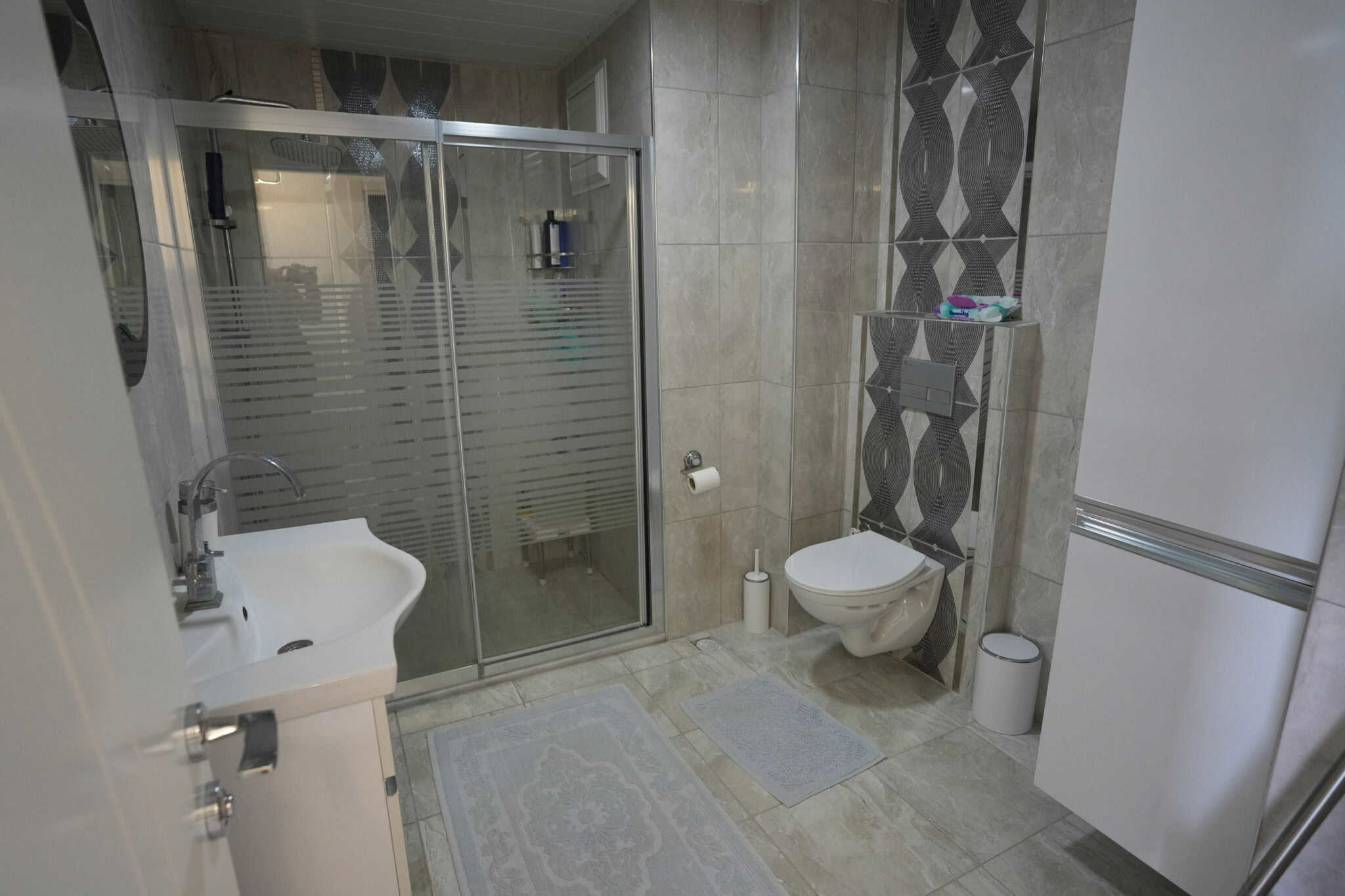 Mersin Erdemli Kargıpınarı Liparis Sunlife Denize Sıfır Satılık 2+1 Köşe Daire