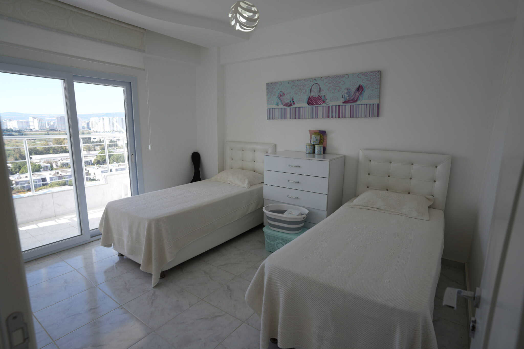 Mersin Erdemli Kargıpınarı Liparis Sunlife Denize Sıfır Satılık 2+1 Köşe Daire