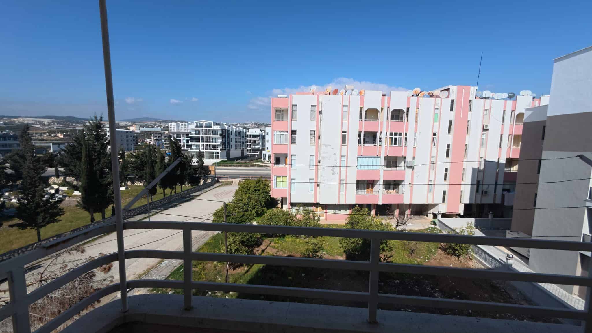 Mersin Erdemli Kocahasanli Goral Site 2+1 Квартира на продажу