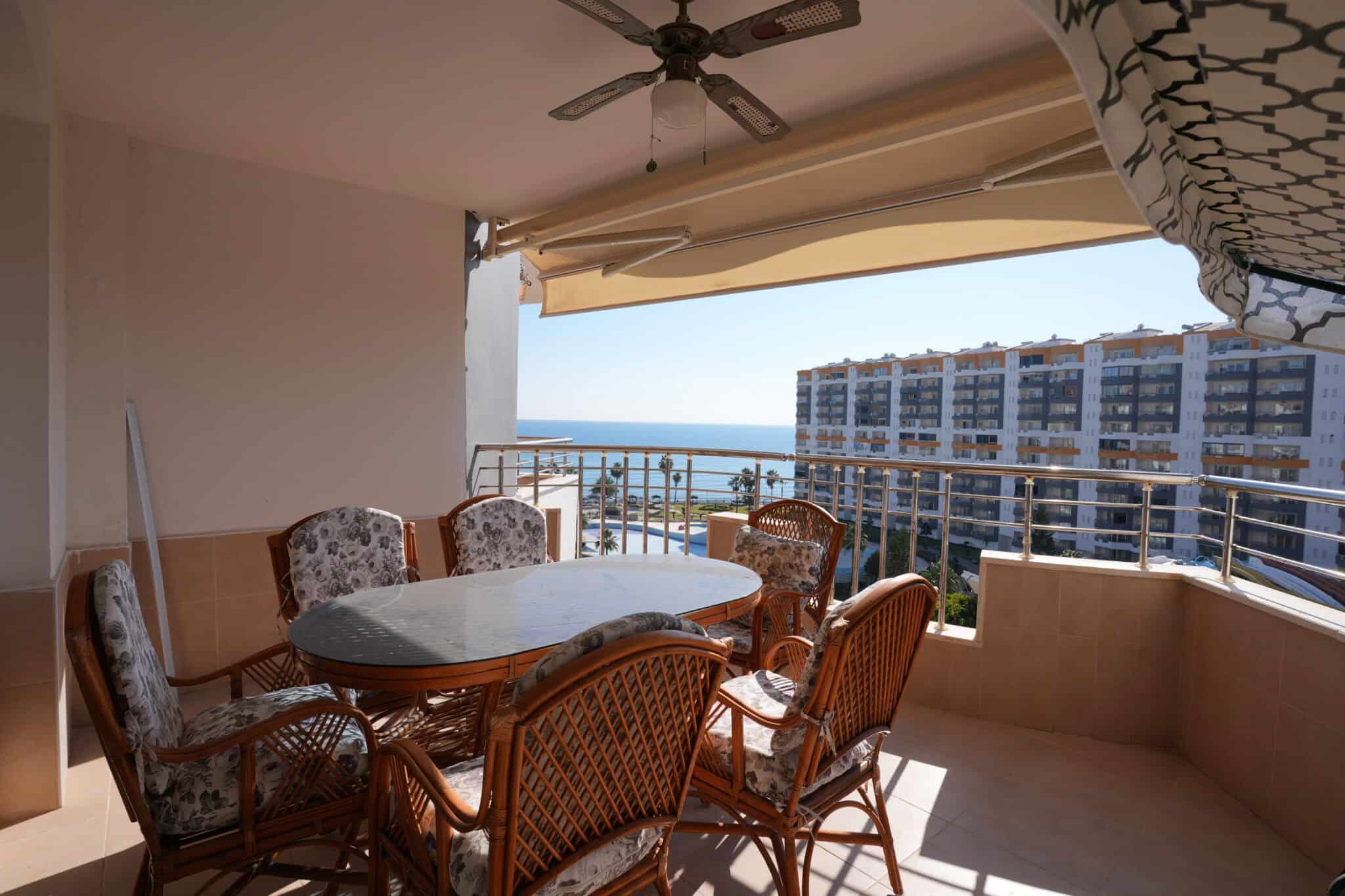 Mersin Erdemli Queenaba Site Sea Front 2+1 Apartment For Sale